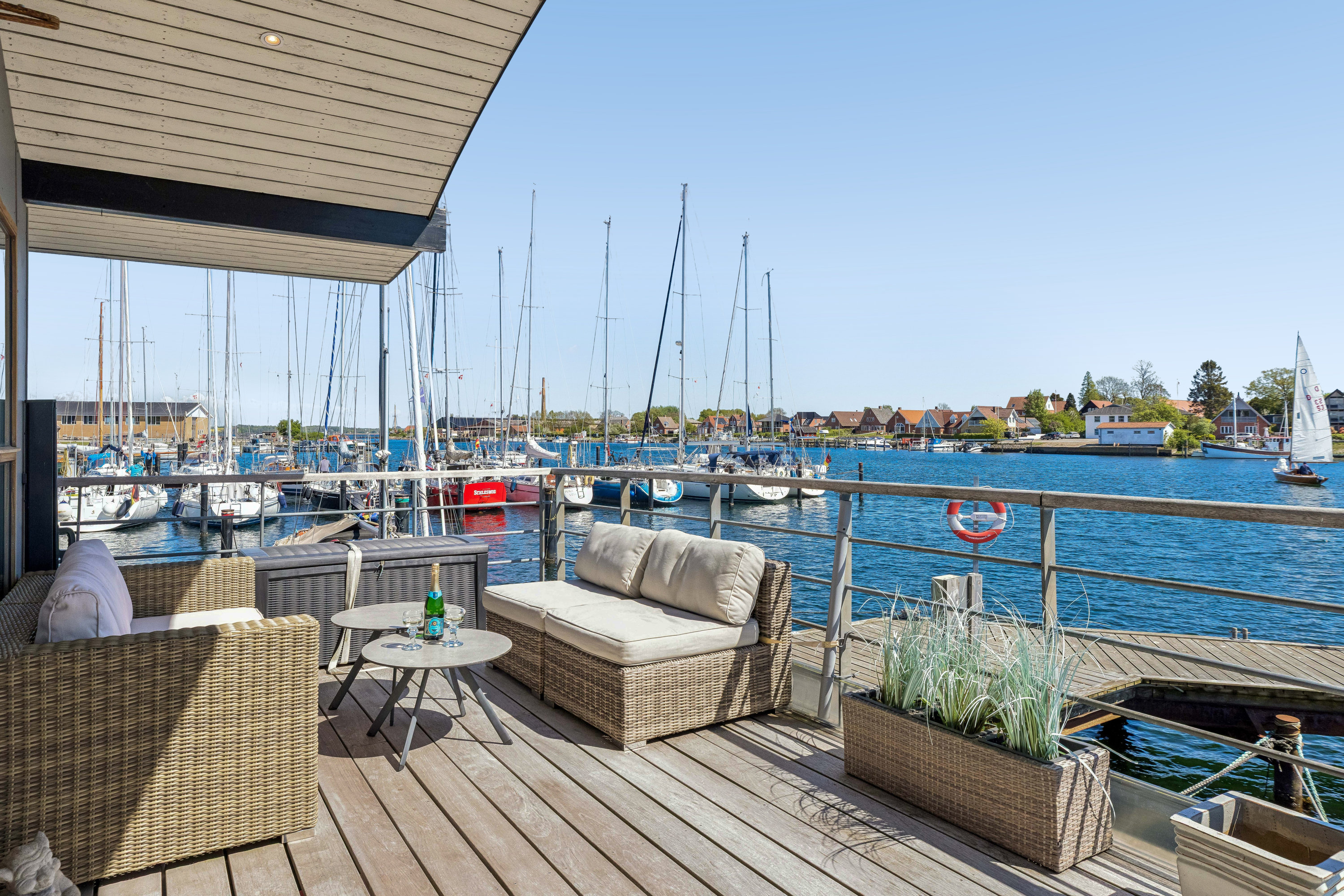Fremhævet terrasse billede i fuldskærmstilstand. Billede af Toftvej 15A, Toft, 6300 Gråsten