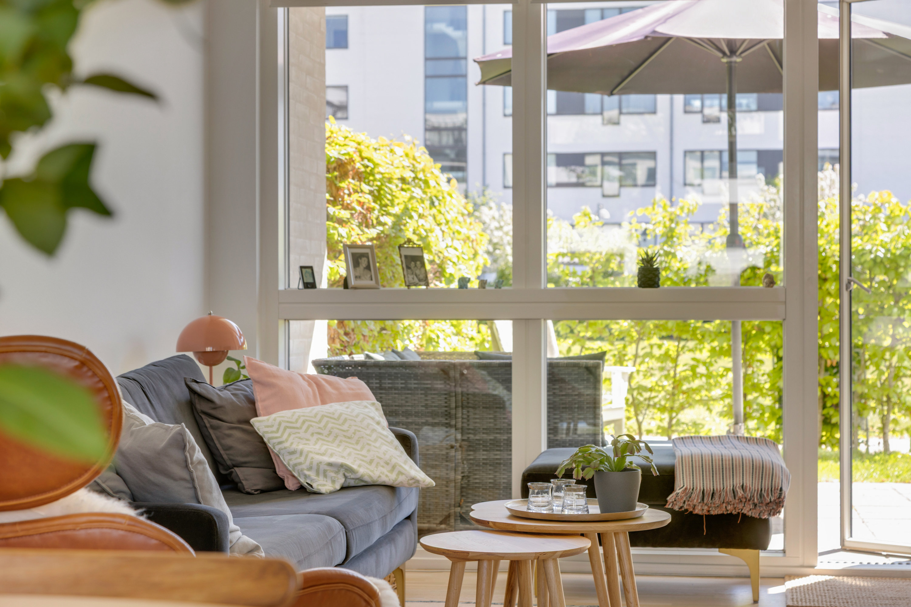 Fremhævet overdækket terrasse billede i fuldskærmstilstand. Billede af Søndergårds Allé 51, st.. tv., 2760 Måløv