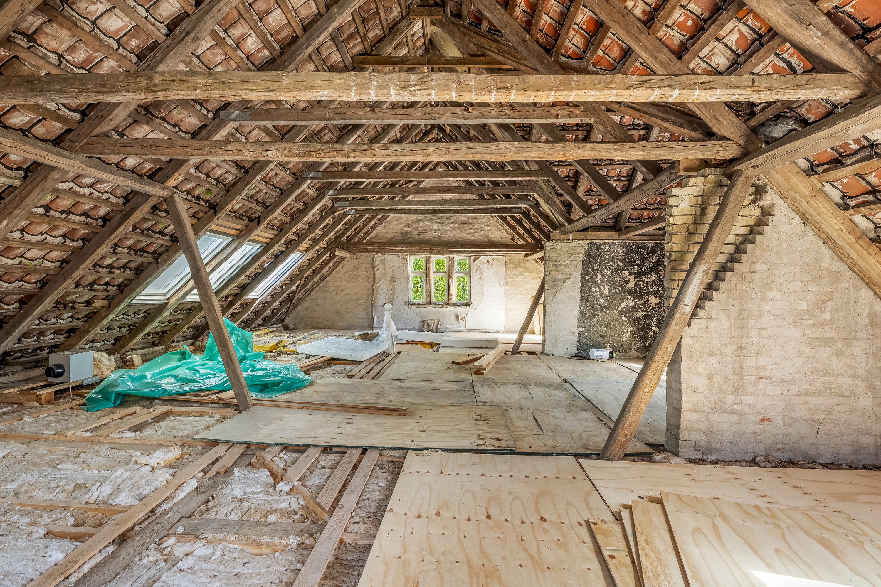 Fremhævet loft billede i fuldskærmstilstand. Billede af Sdr. Kirkebyvej 8, Nr Ørslev, 4800 Nykøbing F