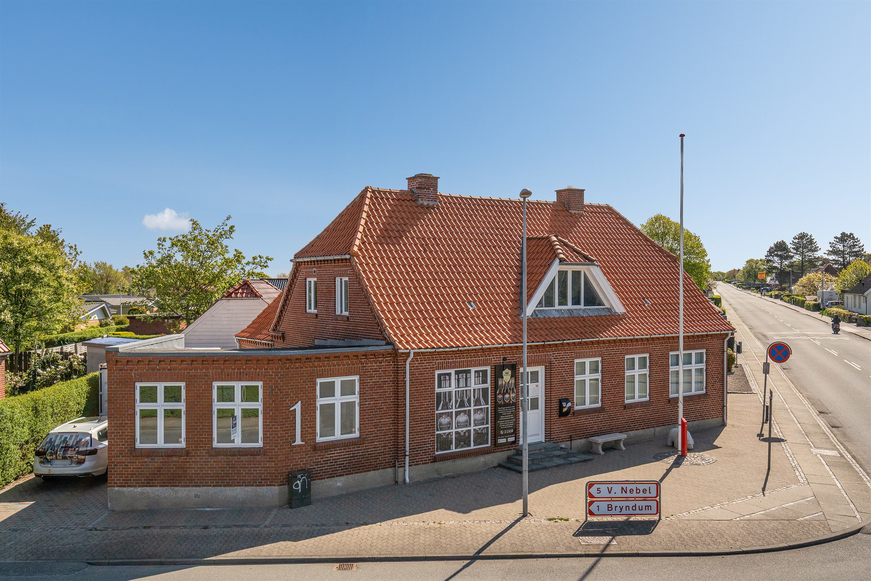 Villa: Ejendommen på Bryndumvej 1, Tarp, 6715 Esbjerg N
