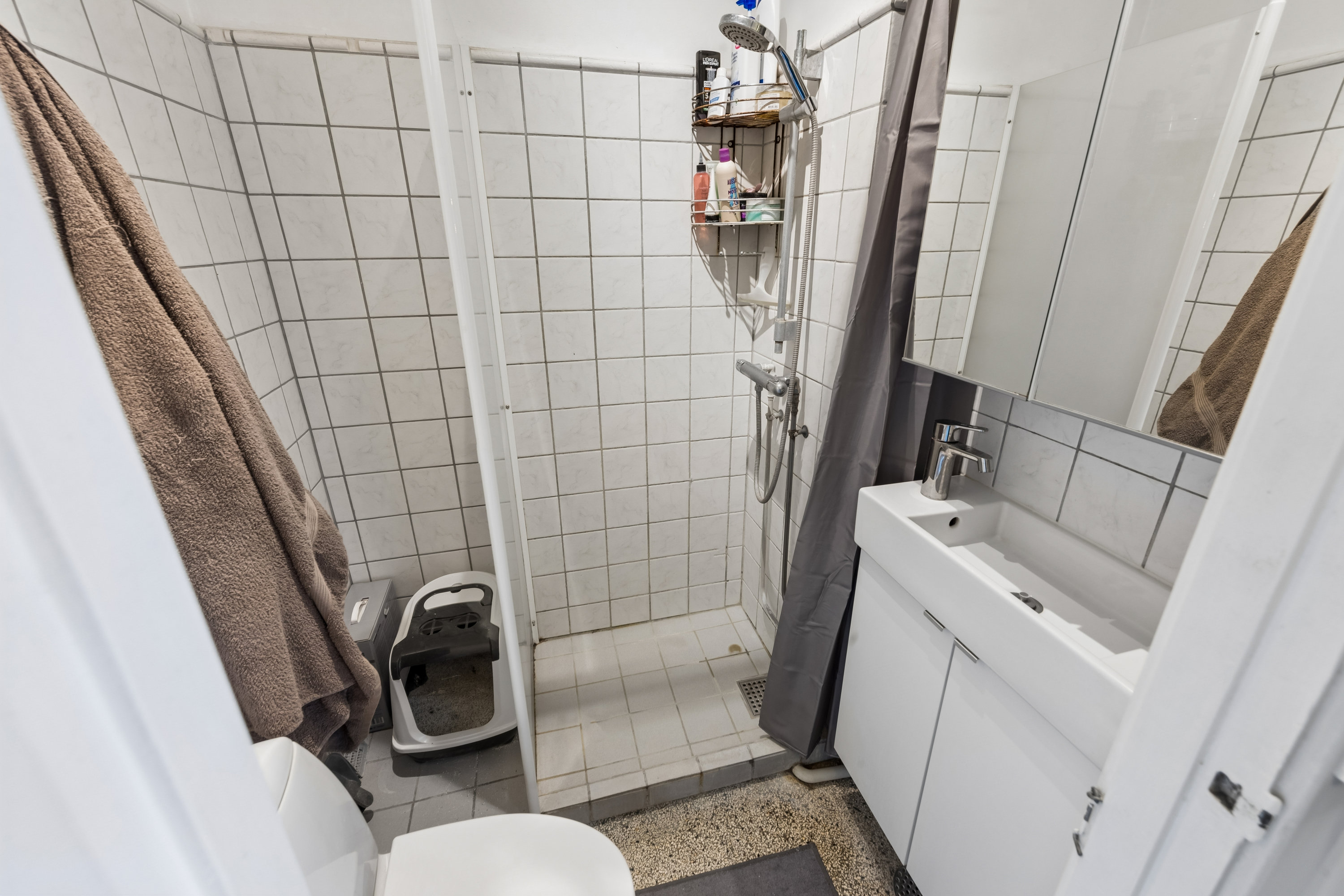 Fremhævet badeværelse billede i fuldskærmstilstand. Billede af Taastrup Have 16, 2. mf., 2630 Taastrup
