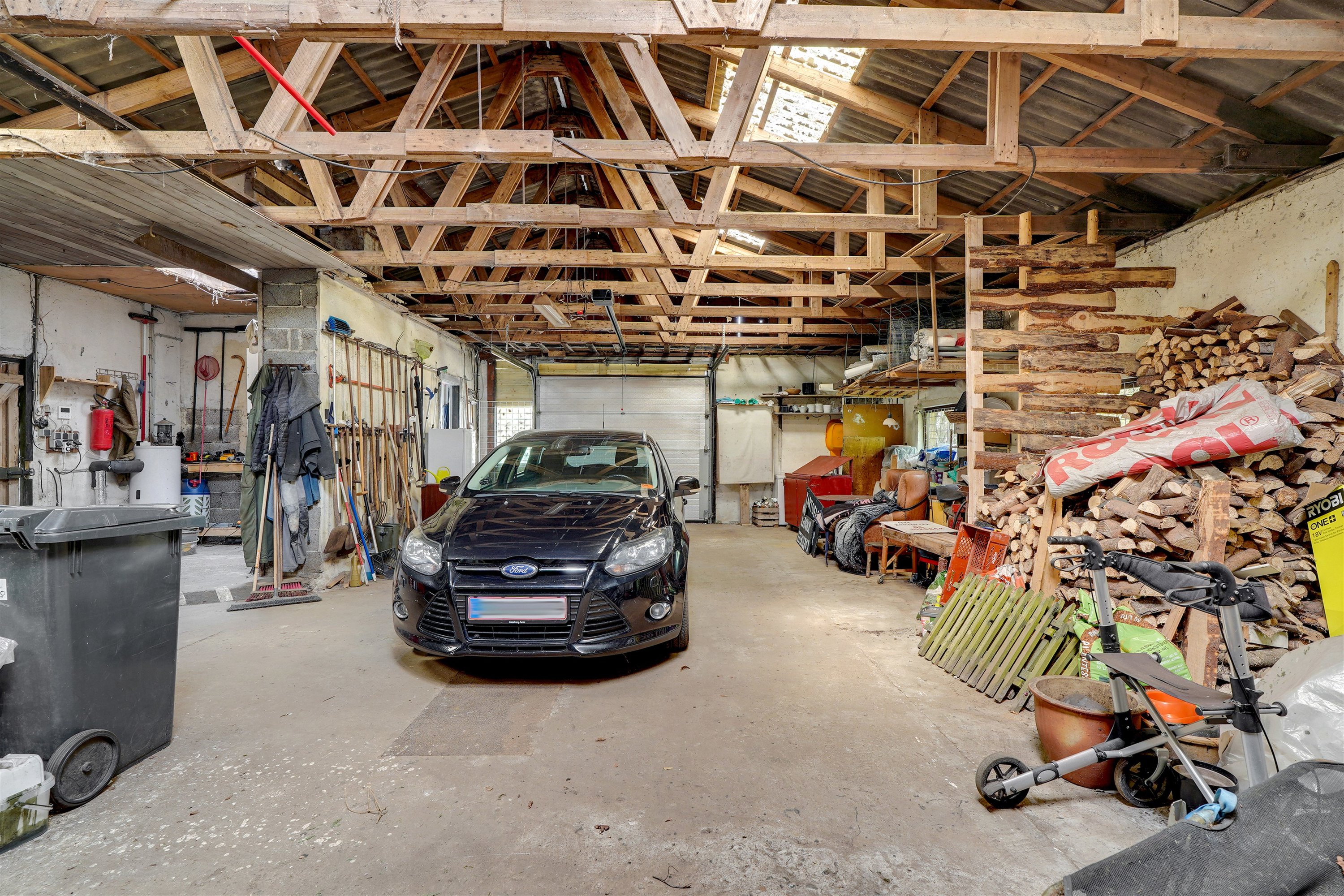 Fremhævet garage billede i fuldskærmstilstand. Billede af Bøgvadvej 109, 7183 Randbøl