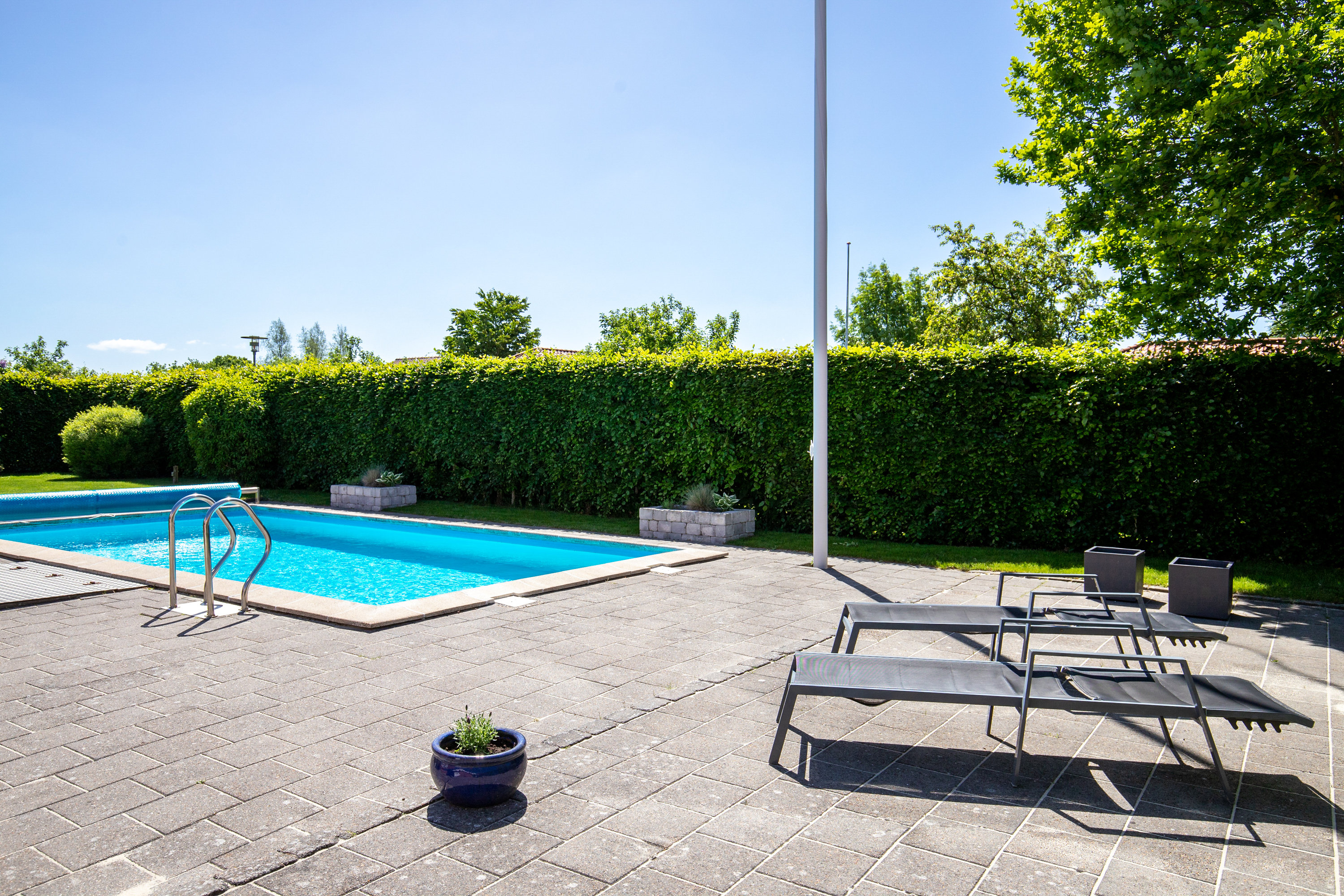 Fremhævet pool billede i fuldskærmstilstand. Billede af Tingsted Have 16, 6000 Kolding
