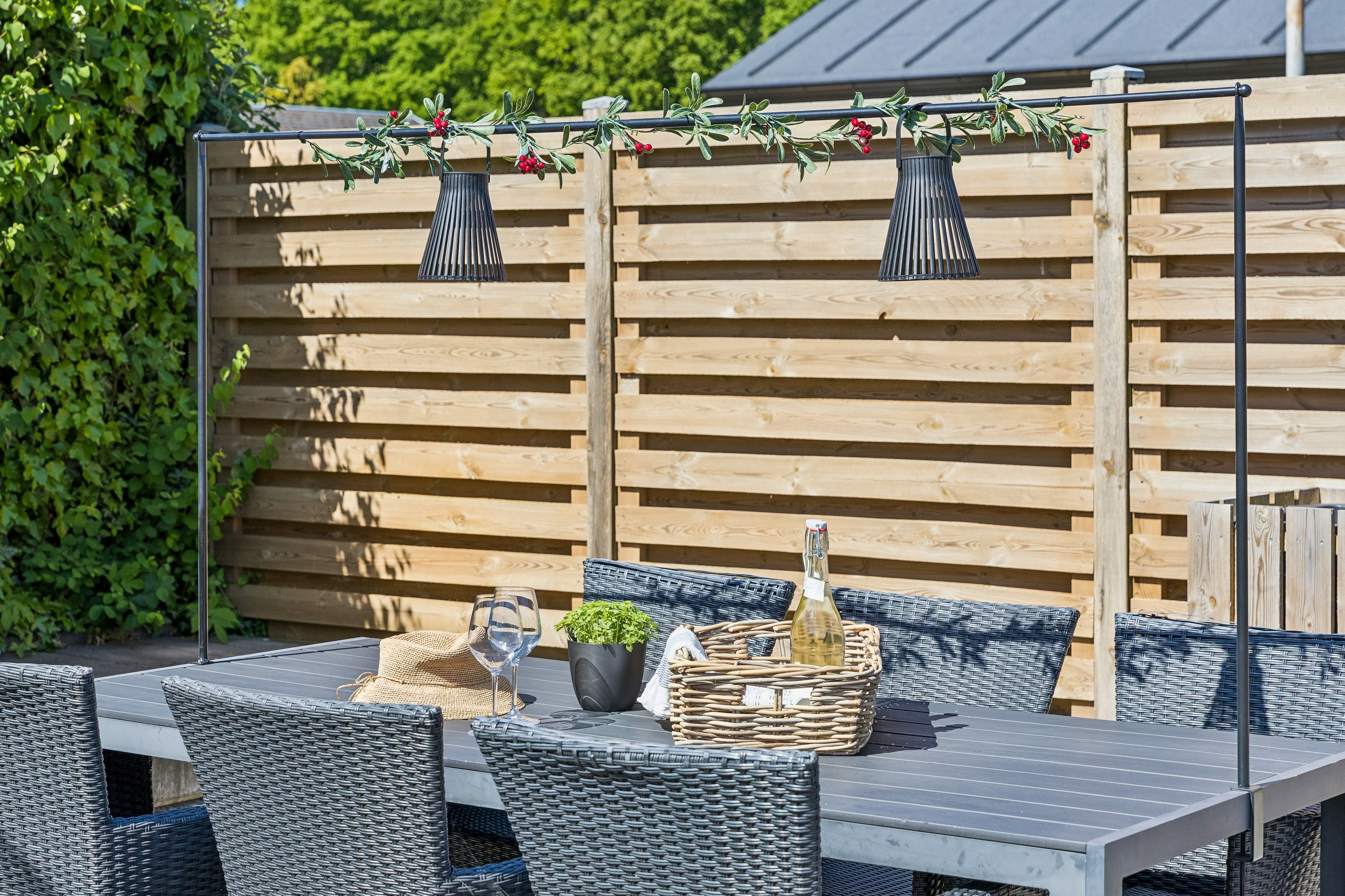 Fremhævet terrasse billede i fuldskærmstilstand. Billede af Hjejlebakken 186, Snestrup, 5210 Odense NV