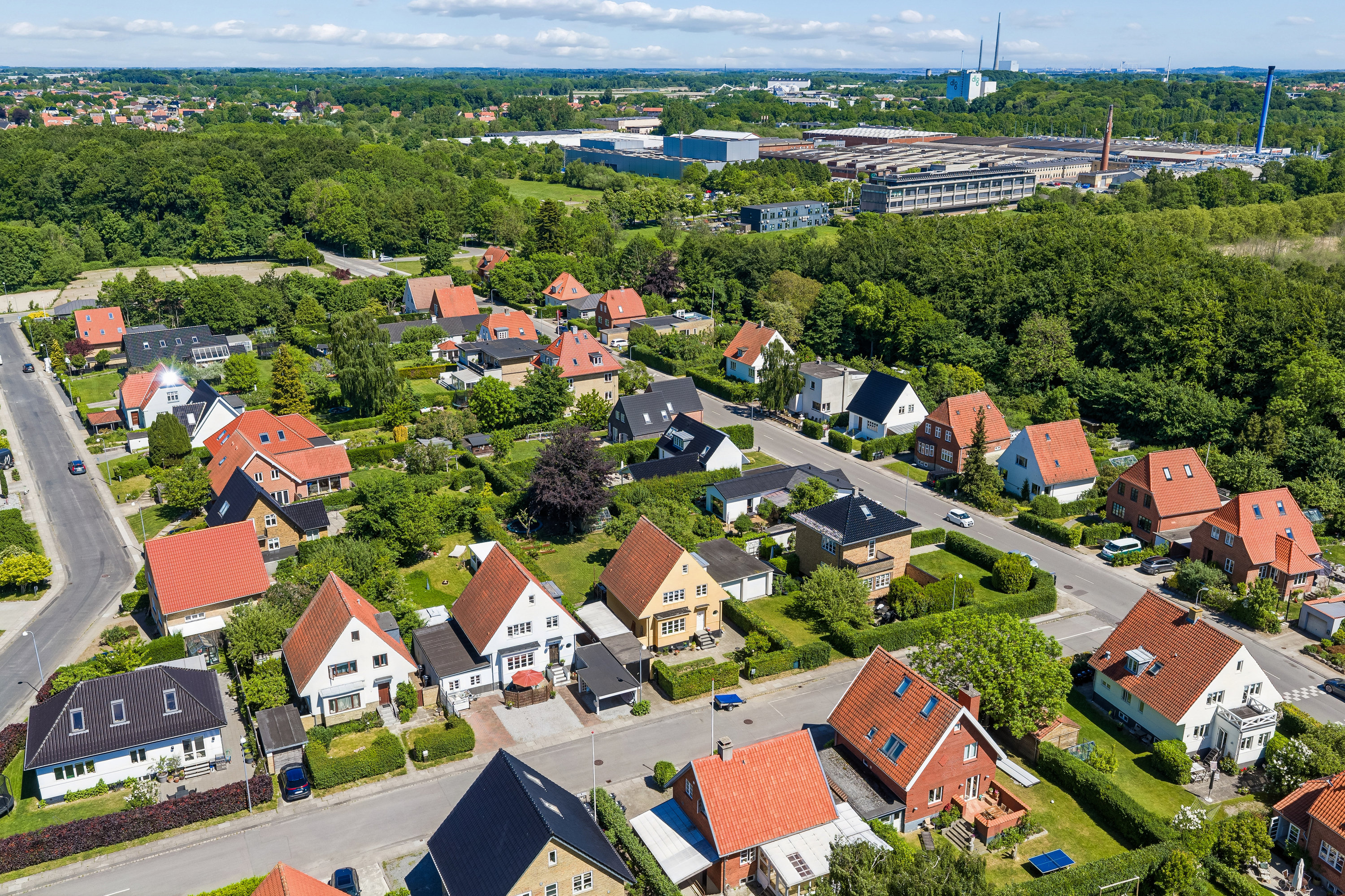 Fremhævet luftfoto billede i fuldskærmstilstand. Billede af Kildetoften 3, Tarup, 5210 Odense NV