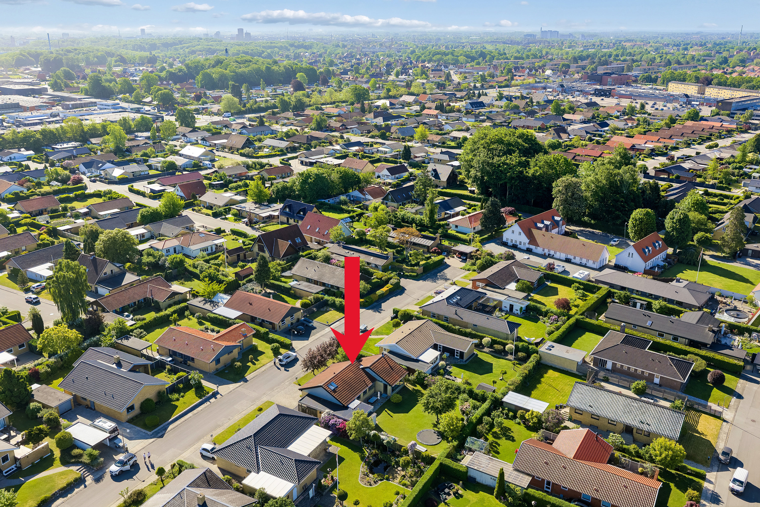 Fremhævet luftfoto billede i fuldskærmstilstand. Billede af Høgevænget 13, Snestrup, 5210 Odense NV