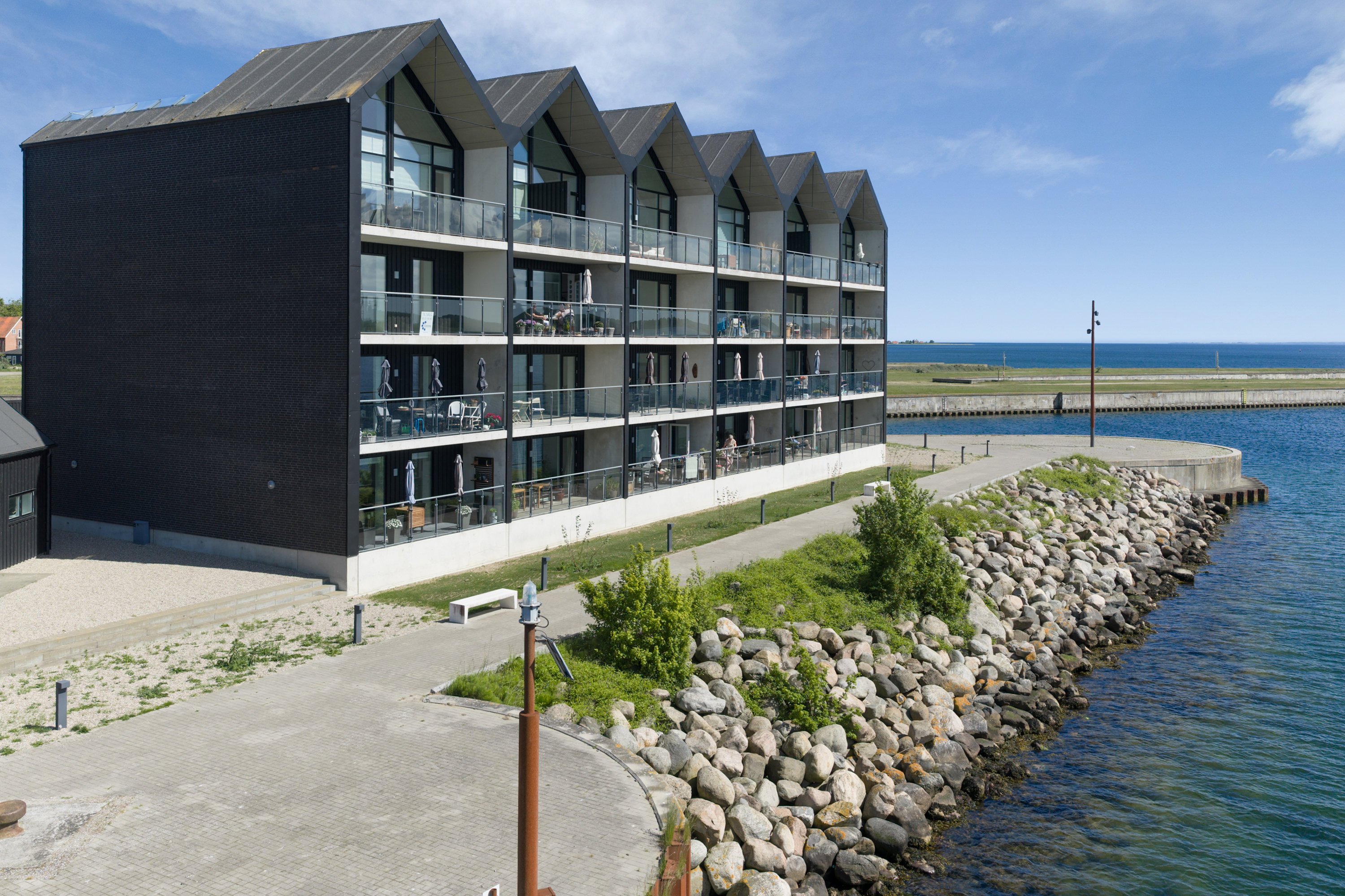 Fremhævet luftfoto billede i fuldskærmstilstand. Billede af Midtermolen 22, 1. mf., 5800 Nyborg