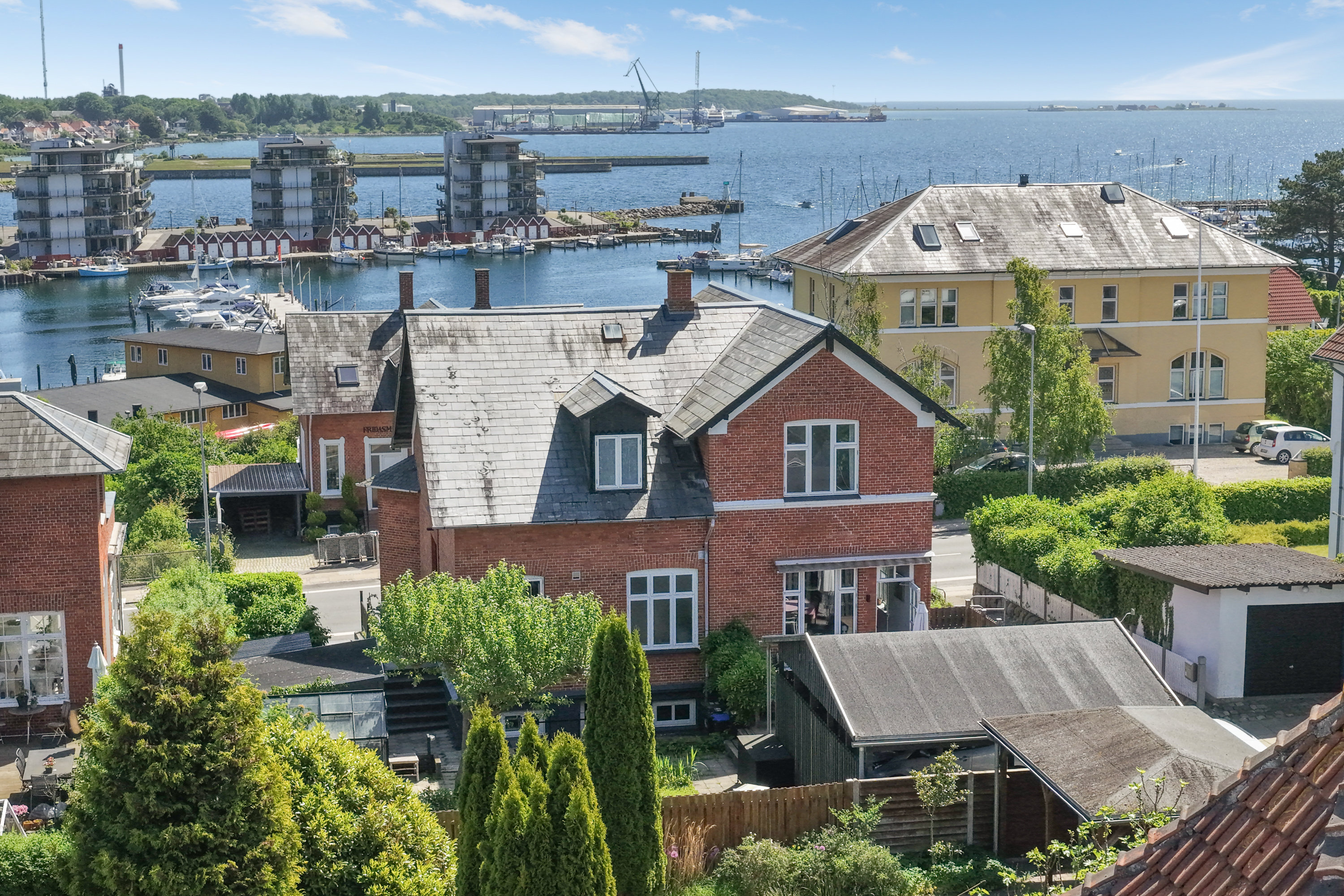Villa: Luftfoto på Dyrehavevej 26, 5800 Nyborg