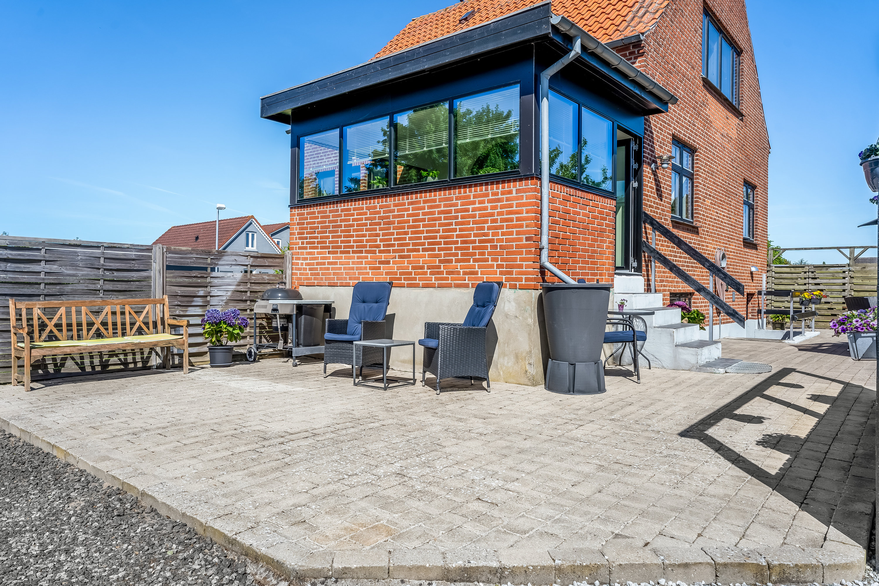 Fremhævet terrasse billede i fuldskærmstilstand. Billede af Kraghave Møllevej 8, Kraghave, 4800 Nykøbing F