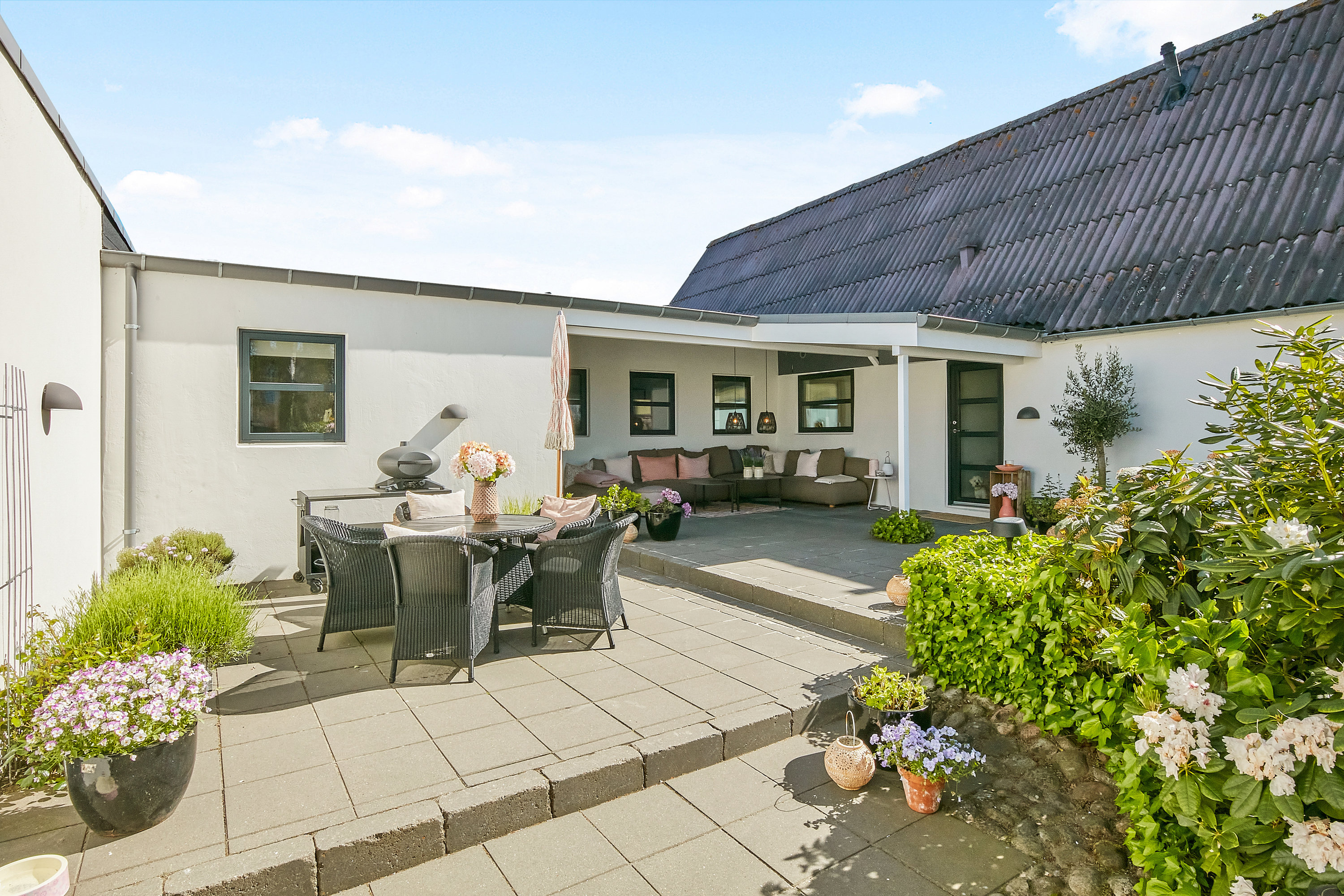 Miniaturebillede 1: terrasse. Billede af Bygaden 66, Stensballe, 8700 Horsens