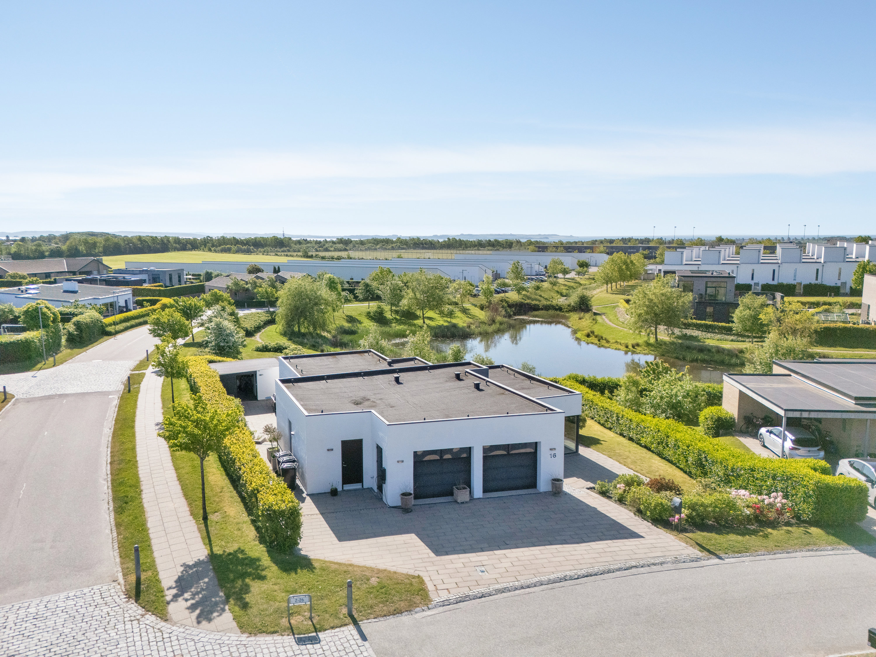Fremhævet luftfoto billede i fuldskærmstilstand. Billede af Hybenhaven 16, 8520 Lystrup