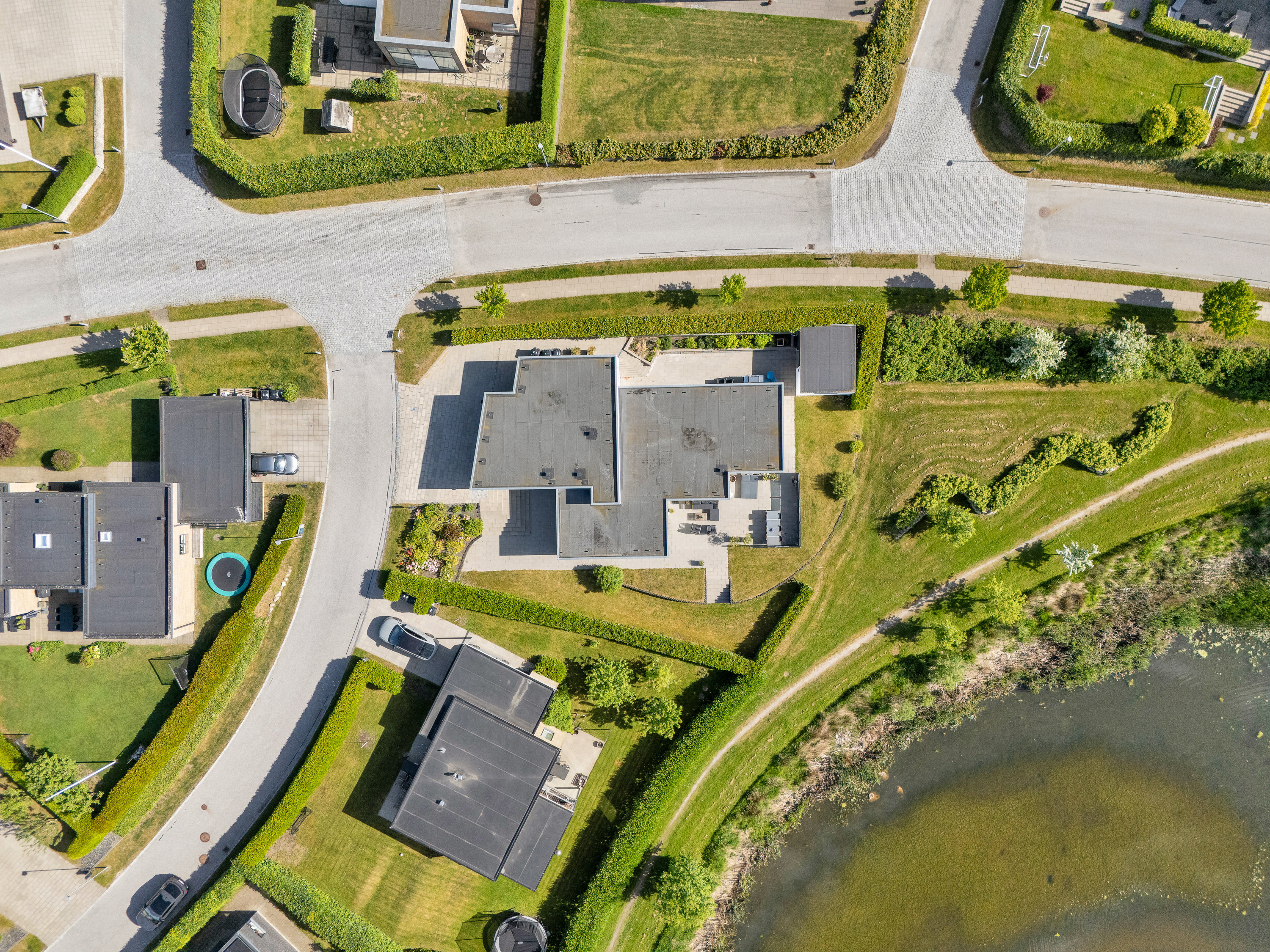 Fremhævet luftfoto billede i fuldskærmstilstand. Billede af Hybenhaven 16, 8520 Lystrup