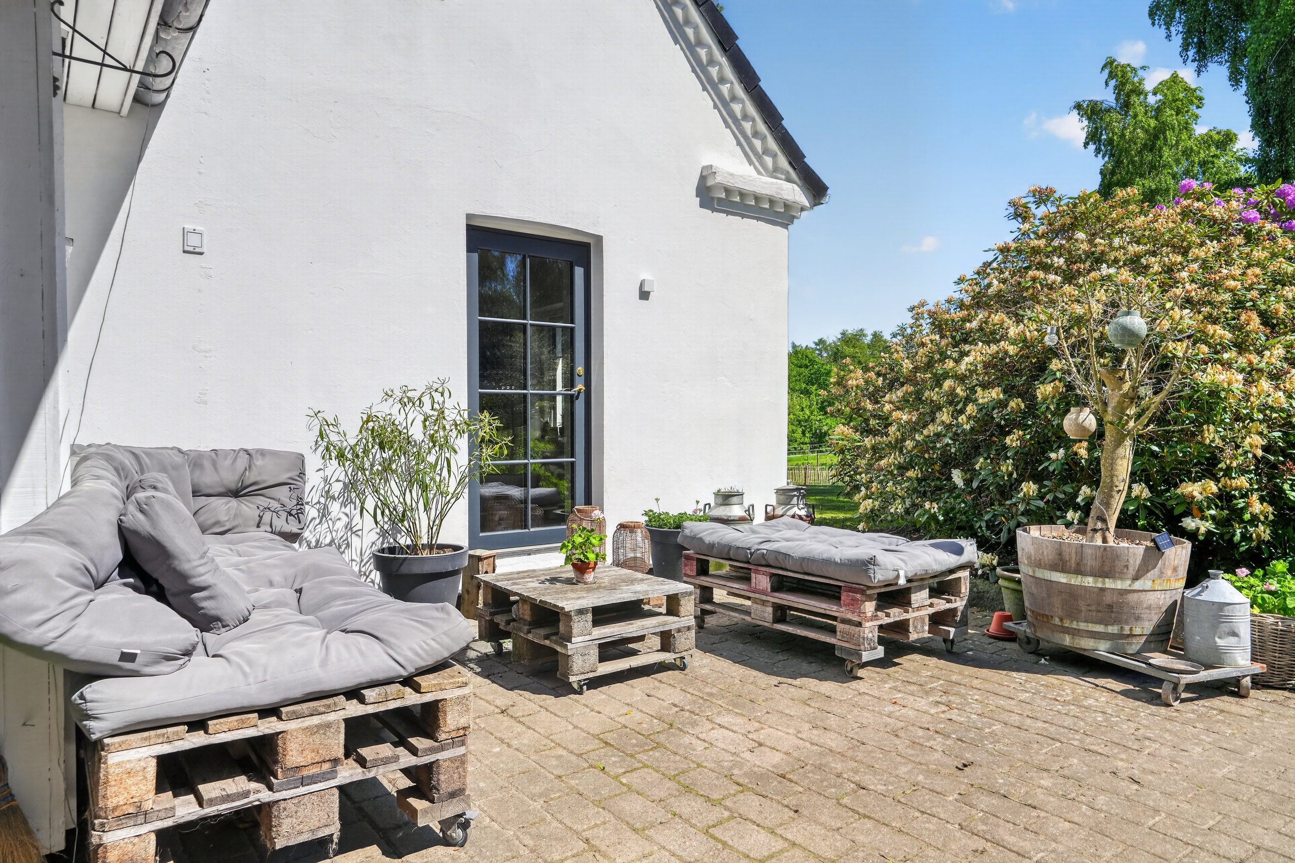 Fremhævet terrasse billede i fuldskærmstilstand. Billede af Kulsviervej 4A, 3400 Hillerød