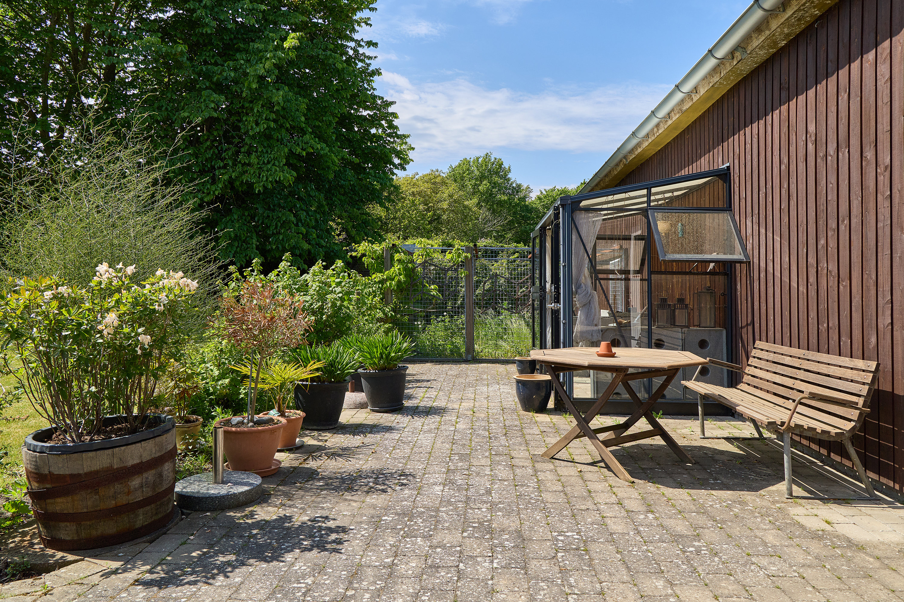 Fremhævet terrasse billede i fuldskærmstilstand. Billede af Torupvejen 57, 3390 Hundested