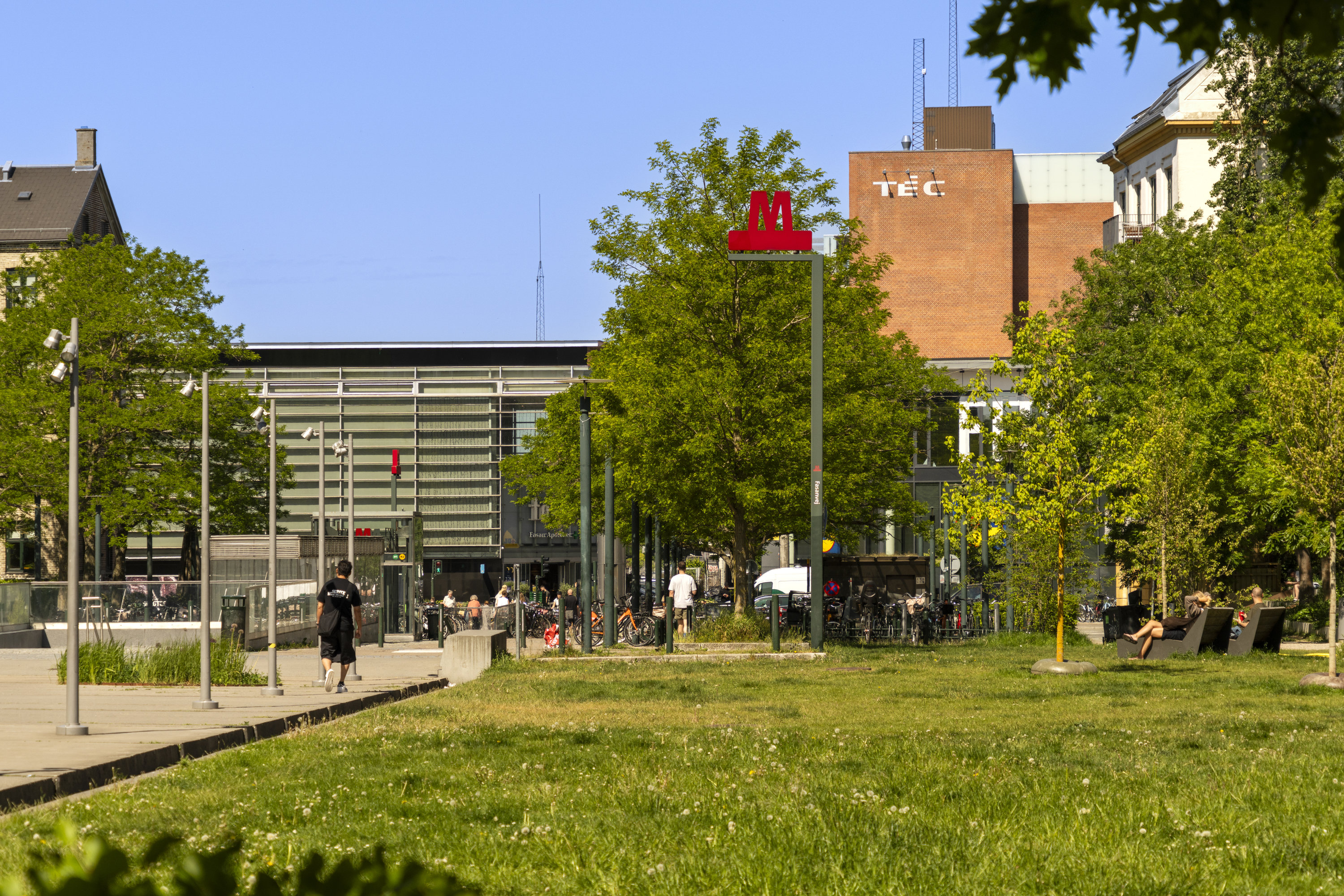 Fremhævet  billede i fuldskærmstilstand. Billede af Finsensvej 13A, 2. mf., 2000 Frederiksberg