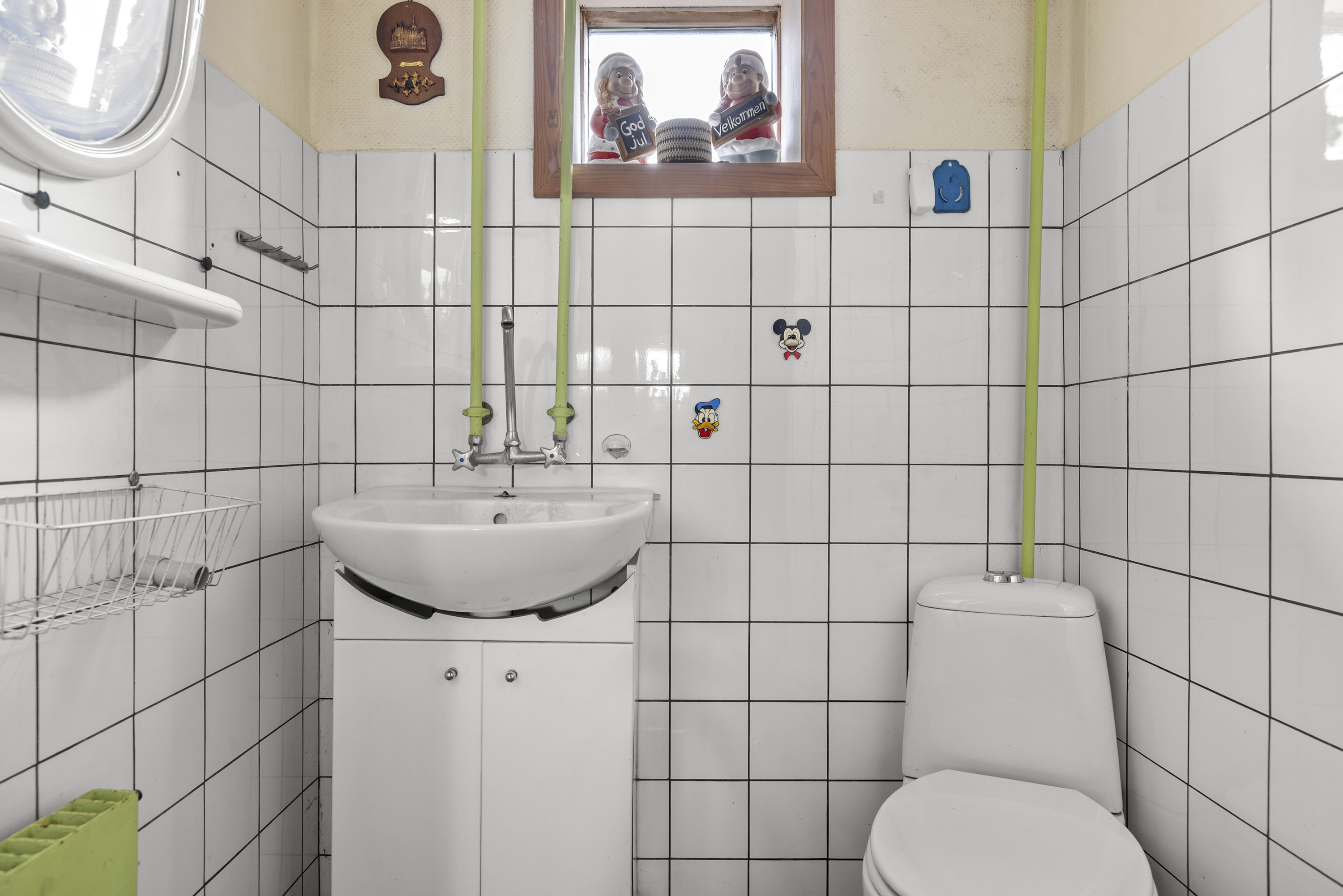 Fremhævet toilet billede i fuldskærmstilstand. Billede af Blakke Møllevej 12, 4050 Skibby