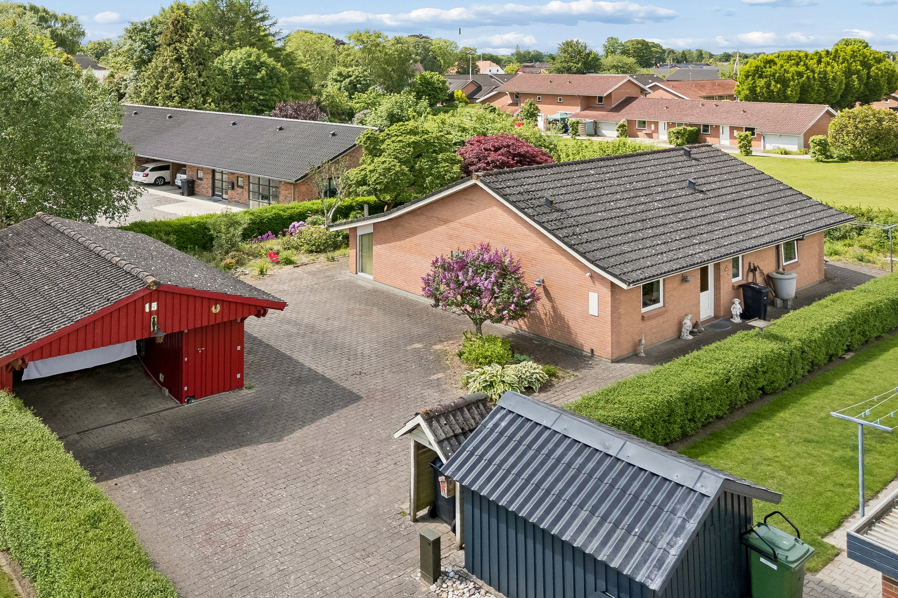 Villa: Set fra haven på Højmarken 15, 6040 Egtved