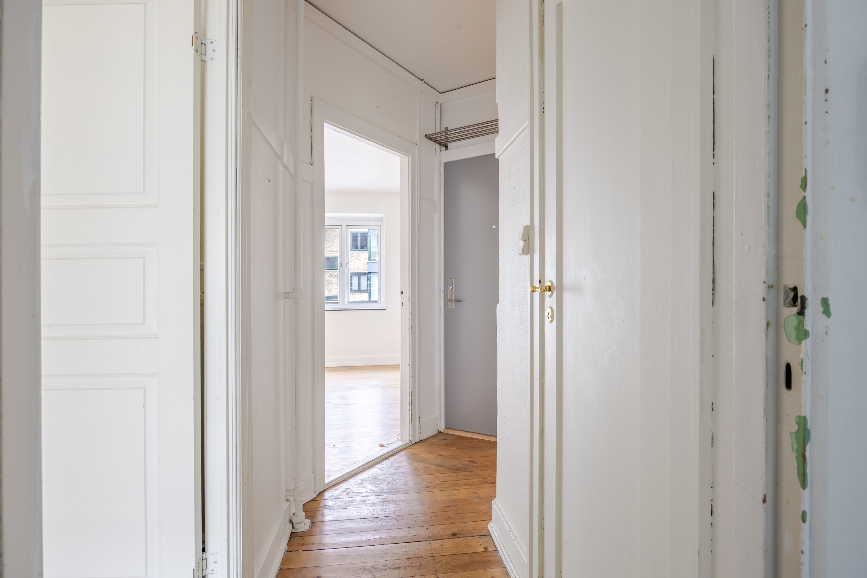 Fremhævet andet billede i fuldskærmstilstand. Billede af Johan Kellers Vej 43, 2. th., 2450 København SV