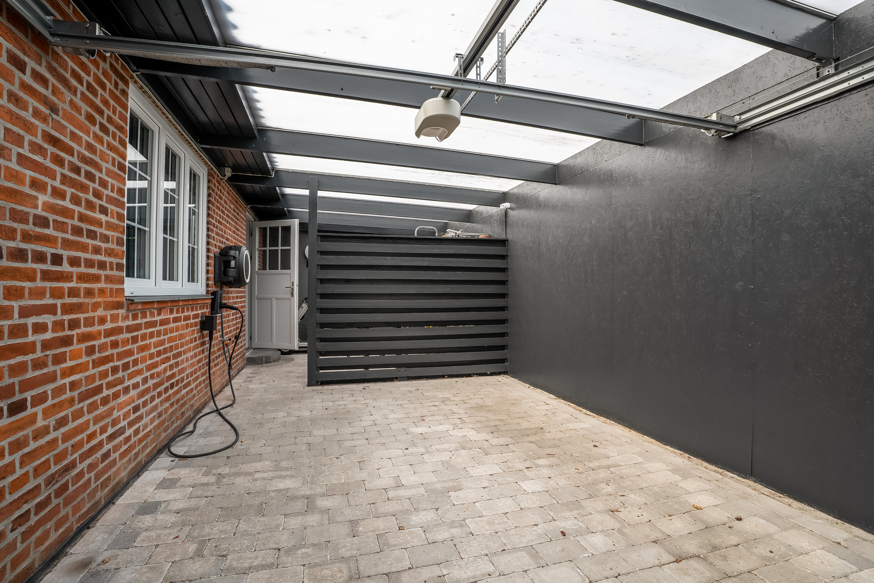 Fremhævet garage billede i fuldskærmstilstand. Billede af Ingemannsvej 8, 4900 Nakskov