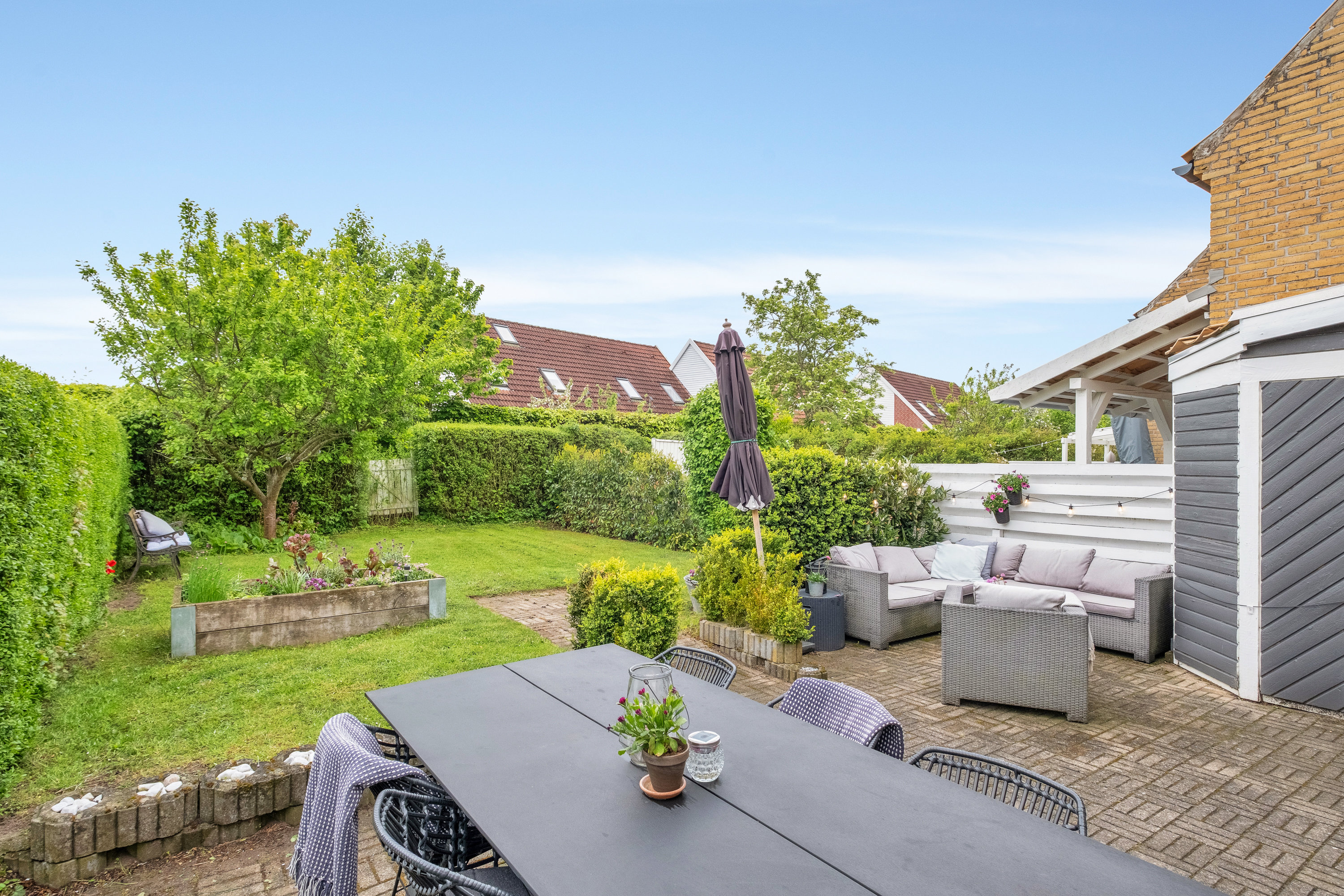 Fremhævet terrasse billede i fuldskærmstilstand. Billede af Solbærhaven 129, 8520 Lystrup