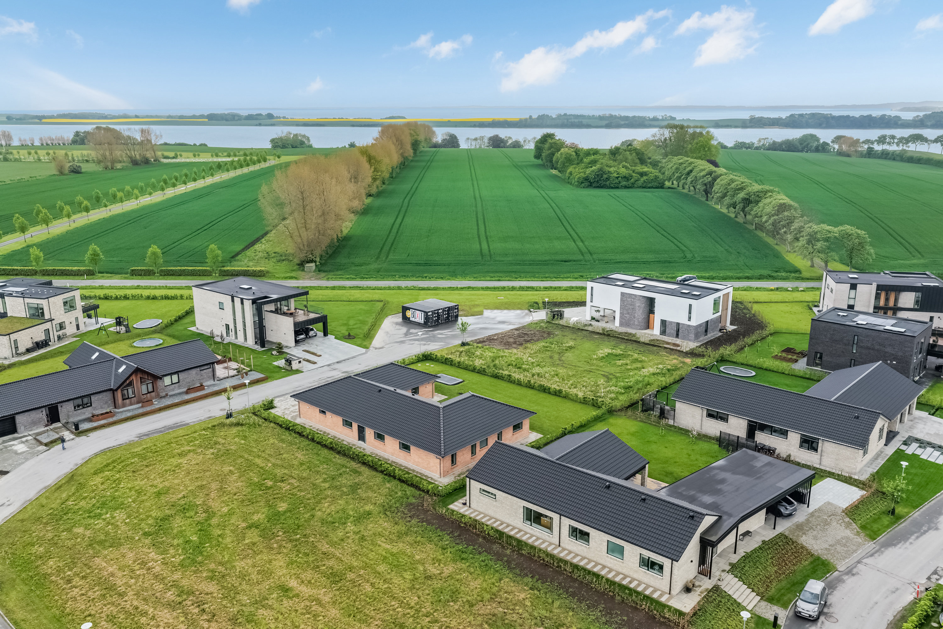 Fremhævet luftfoto billede i fuldskærmstilstand. Billede af Fjordmarken 17, Skrillinge, 5500 Middelfart
