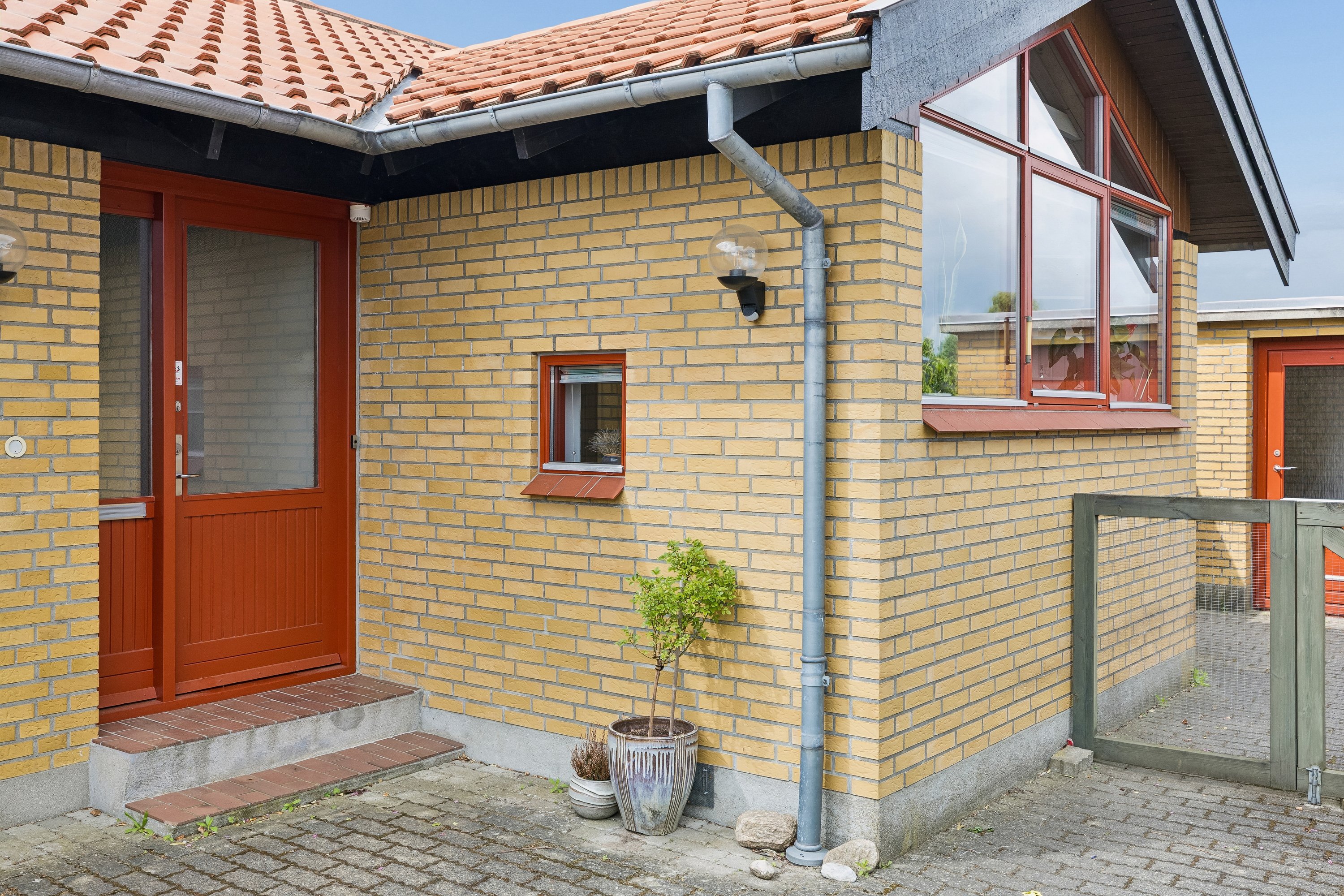 Fremhævet andet billede i fuldskærmstilstand. Billede af Hjertegræsvej 20, Slukefter, 5210 Odense NV
