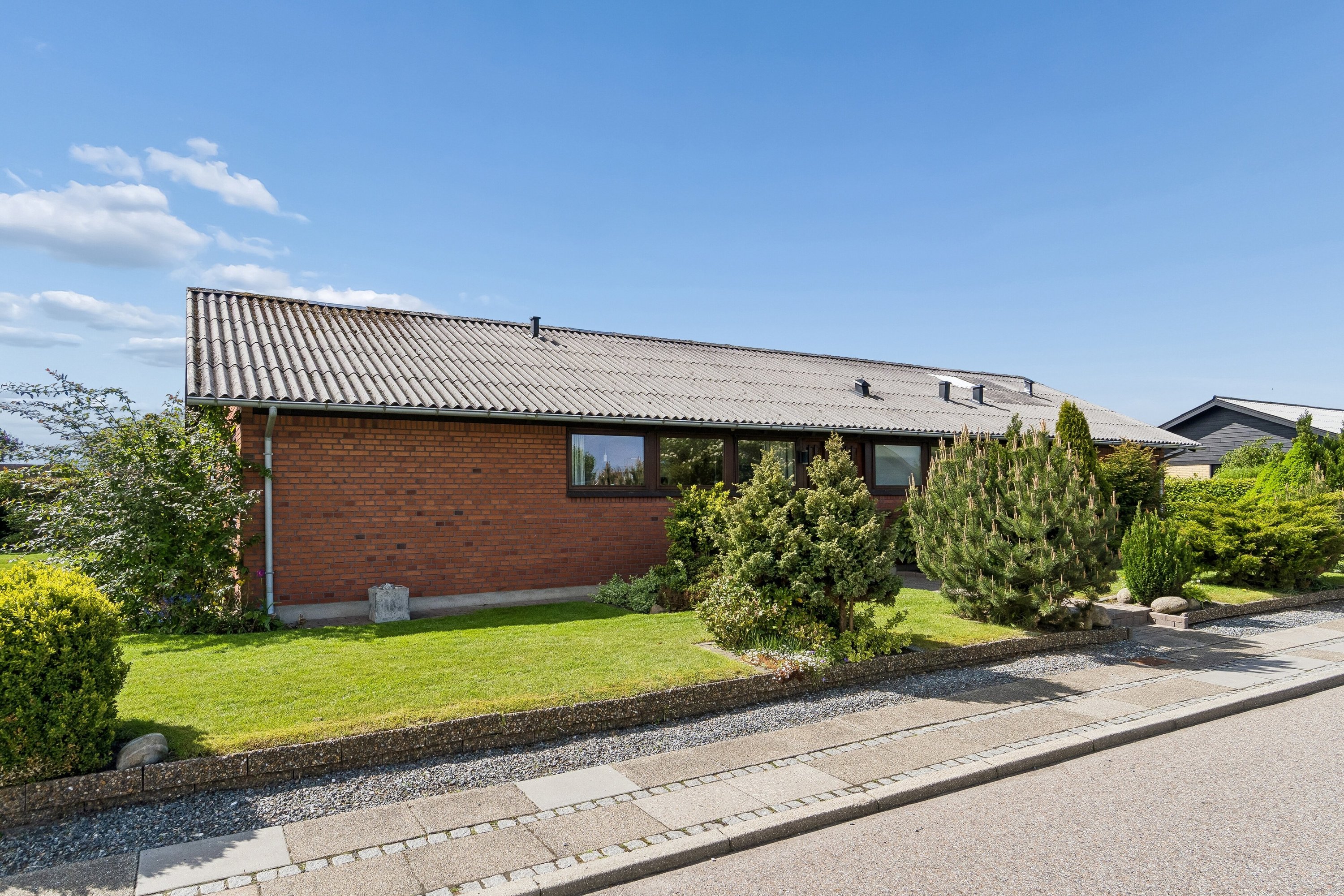 Fremhævet set fra vejen billede i fuldskærmstilstand. Billede af Villavej 11, Østerild, 7700 Thisted