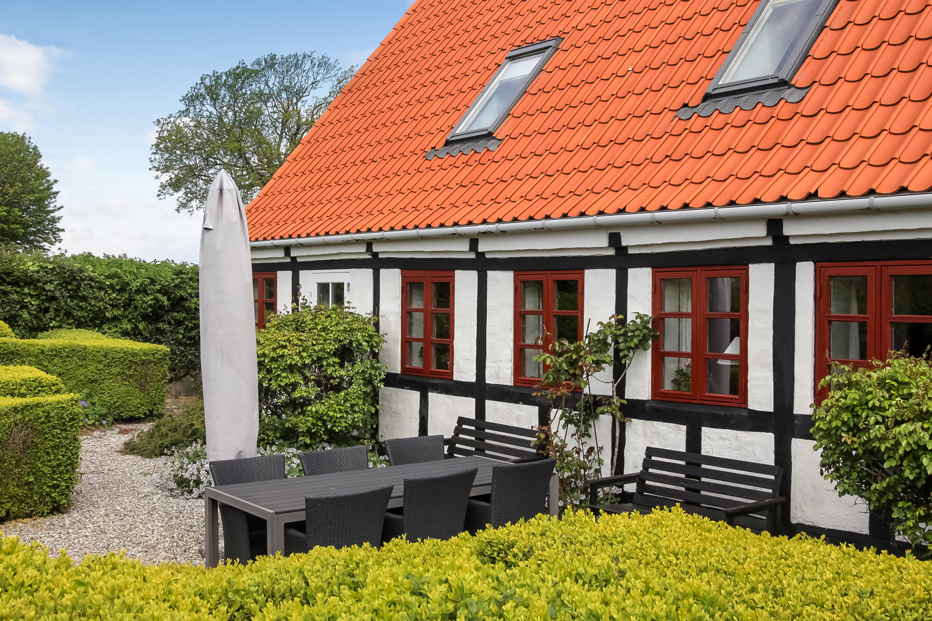 Fremhævet terrasse  billede i fuldskærmstilstand. Billede af Nederste Skovbymark 8, 5985 Søby Ærø