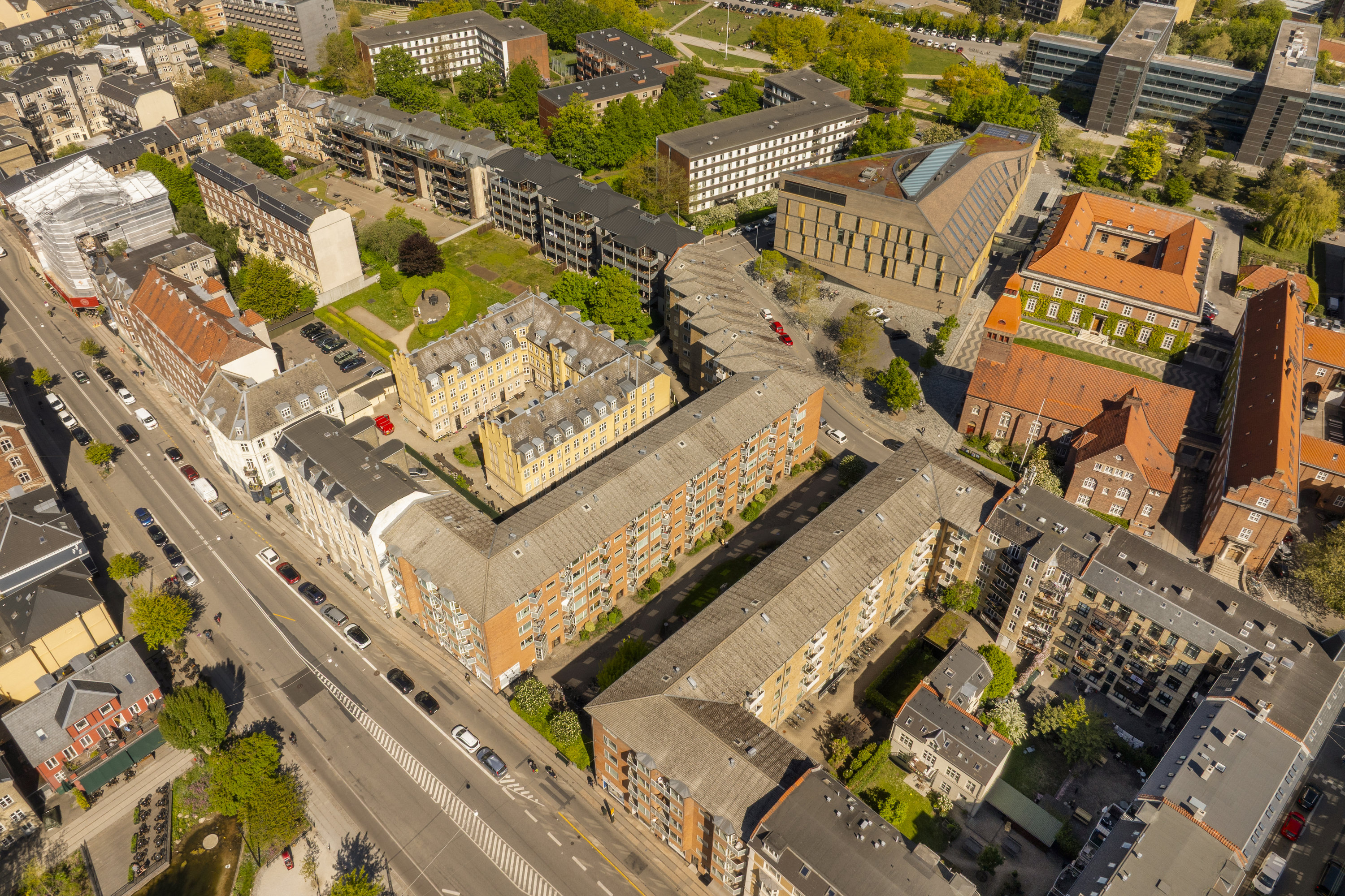 Fremhævet  billede i fuldskærmstilstand. Billede af Ved Andebakken 9, st.. th., 2000 Frederiksberg