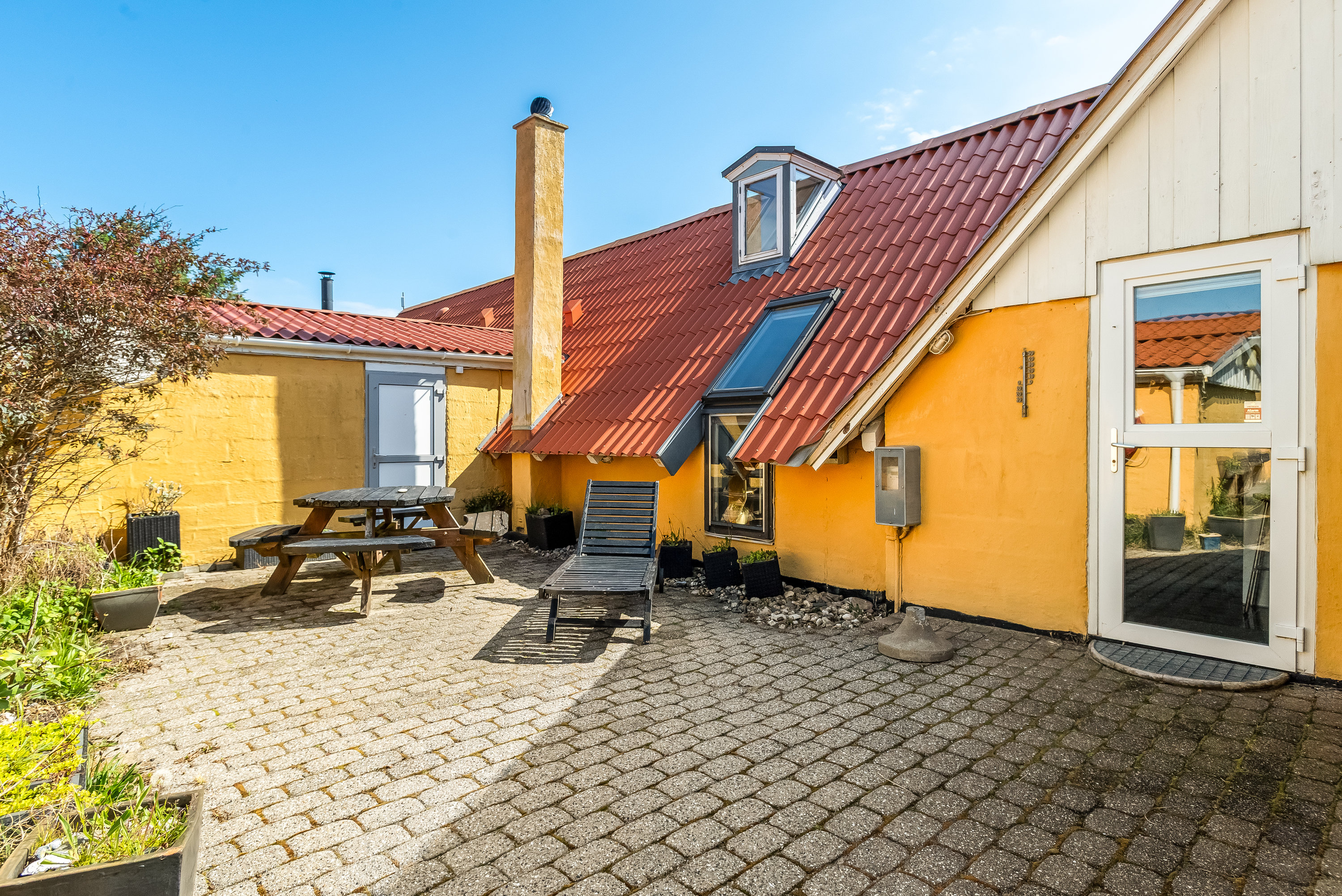 Fremhævet terrasse billede i fuldskærmstilstand. Billede af Vestklitvej 30D, st.. 4., Klegod, 6950 Ringkøbing