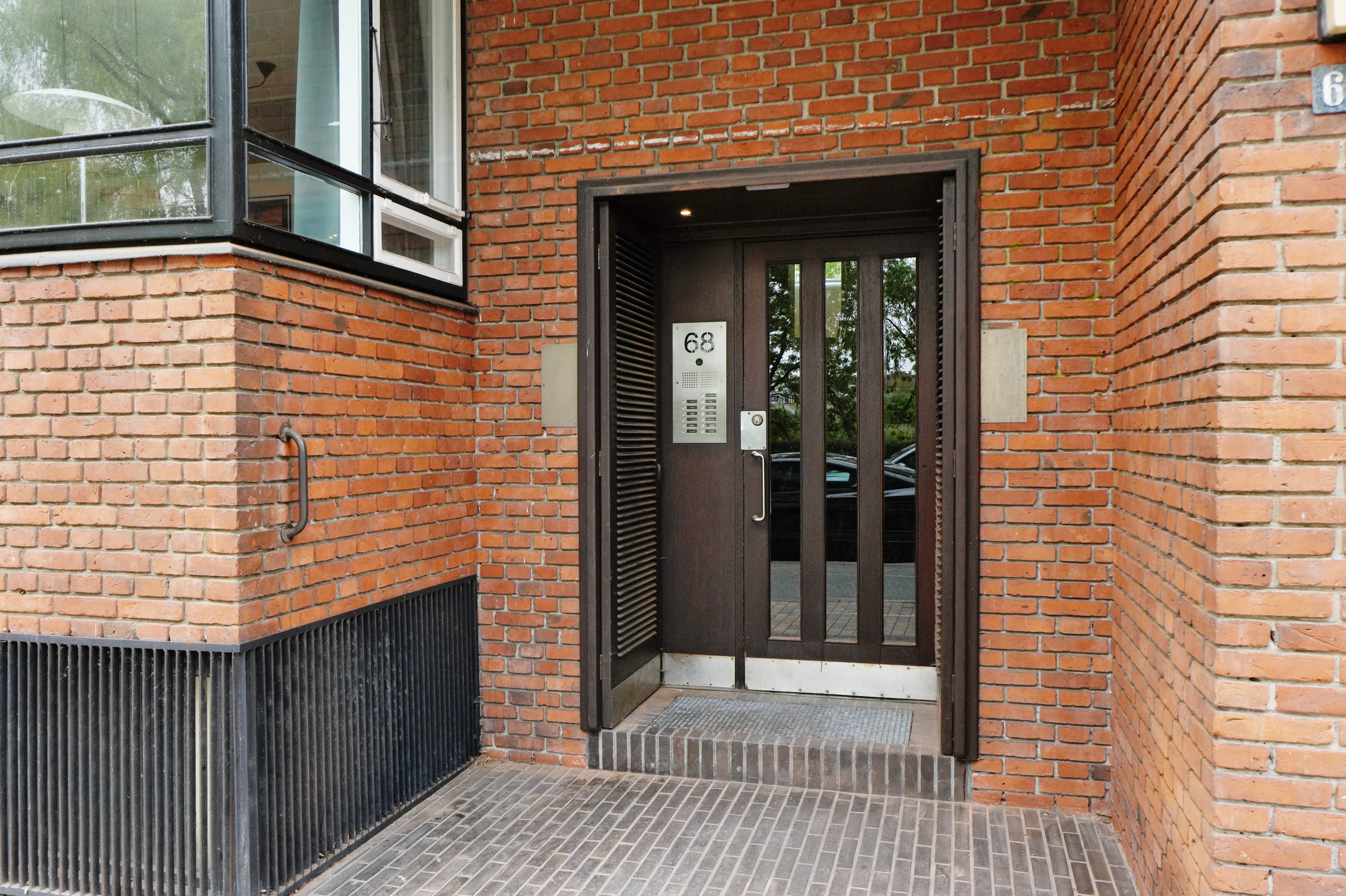 Fremhævet facade billede i fuldskærmstilstand. Billede af Vester Søgade 68, 1. th., 1601 København V
