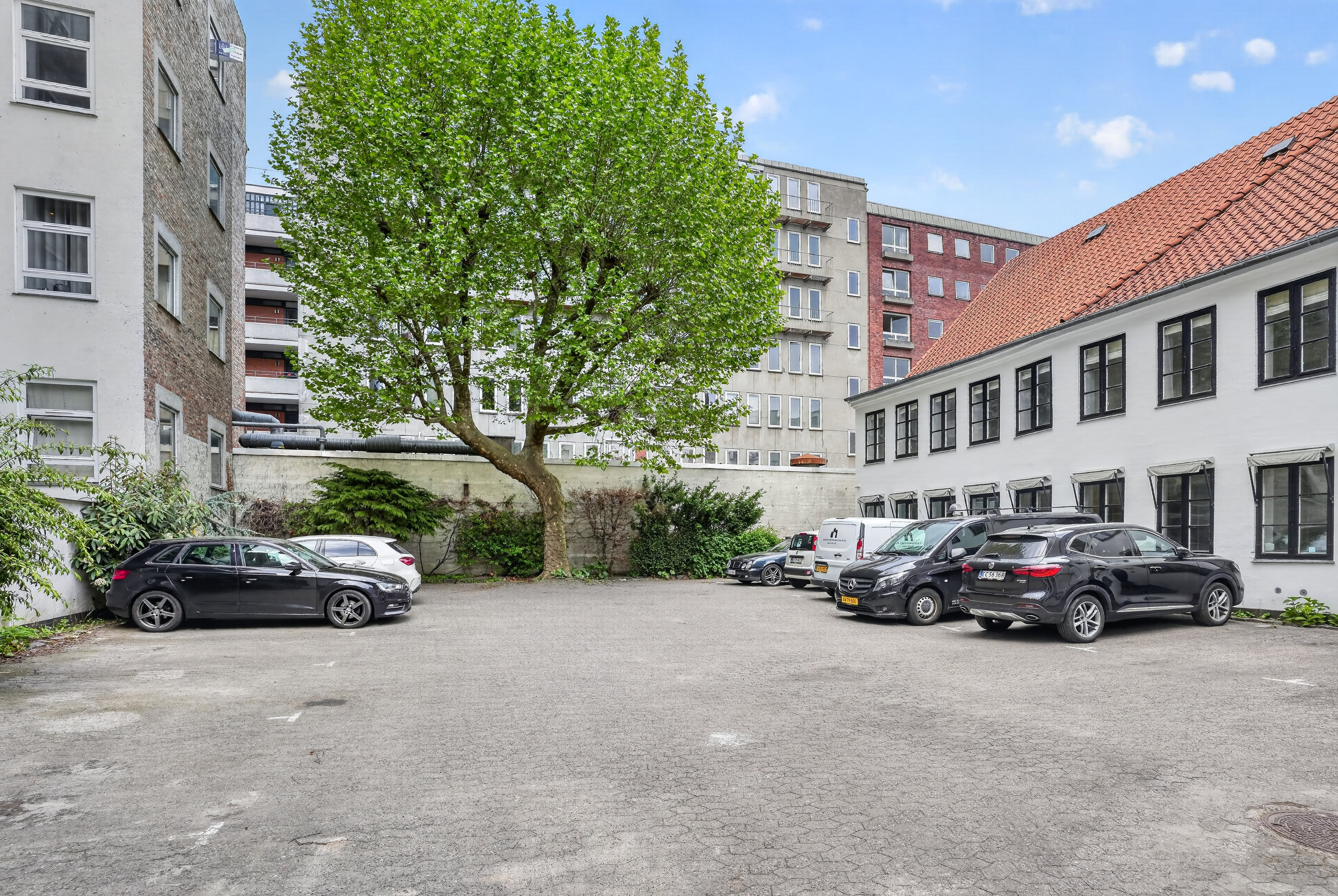 Fremhævet gårdmiljø billede i fuldskærmstilstand. Billede af Store Kongensgade 67A, 4. th., 1264 København K