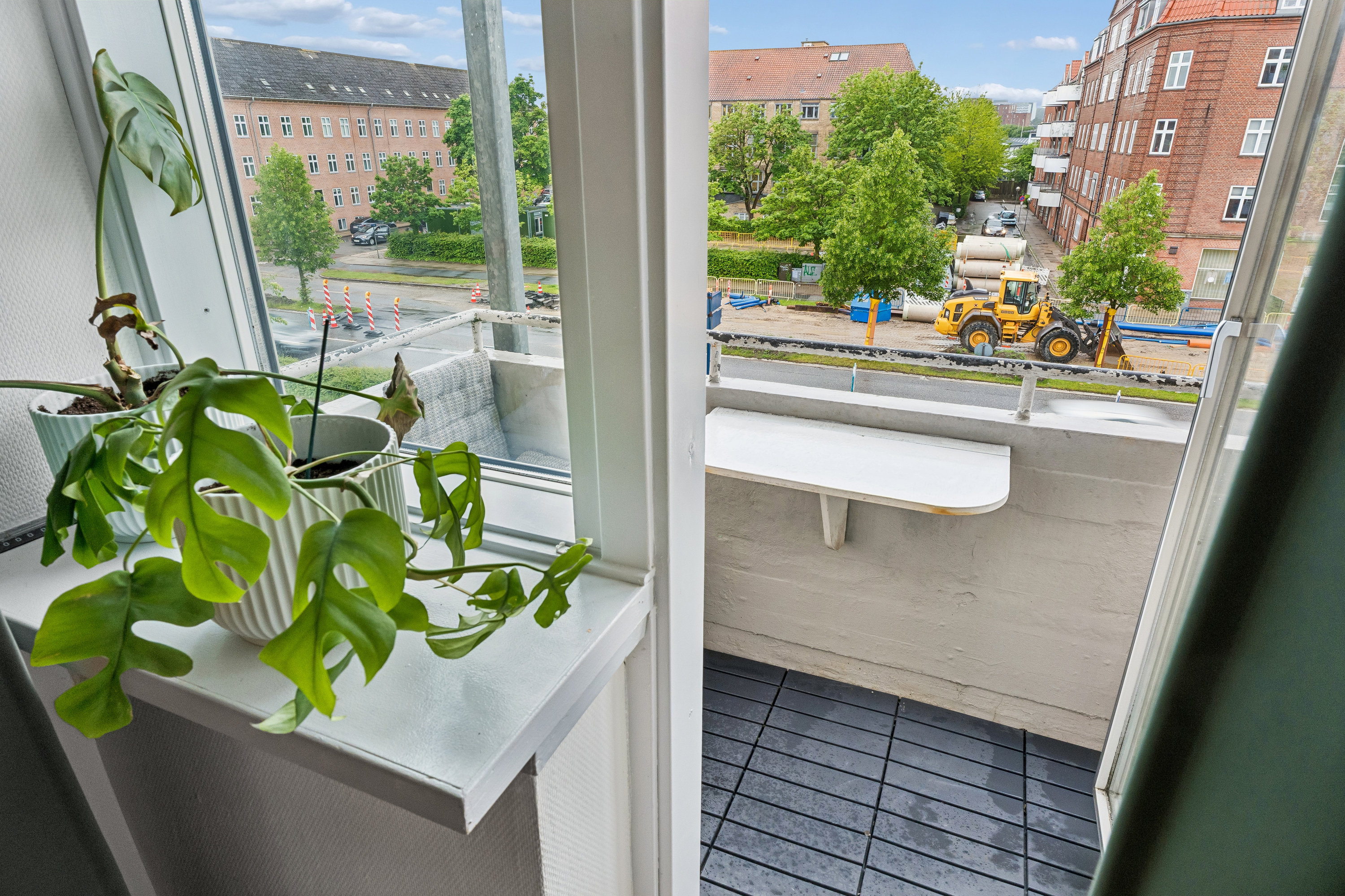 Fremhævet altan billede i fuldskærmstilstand. Billede af Sønderbro 21, 2. th., 9000 Aalborg