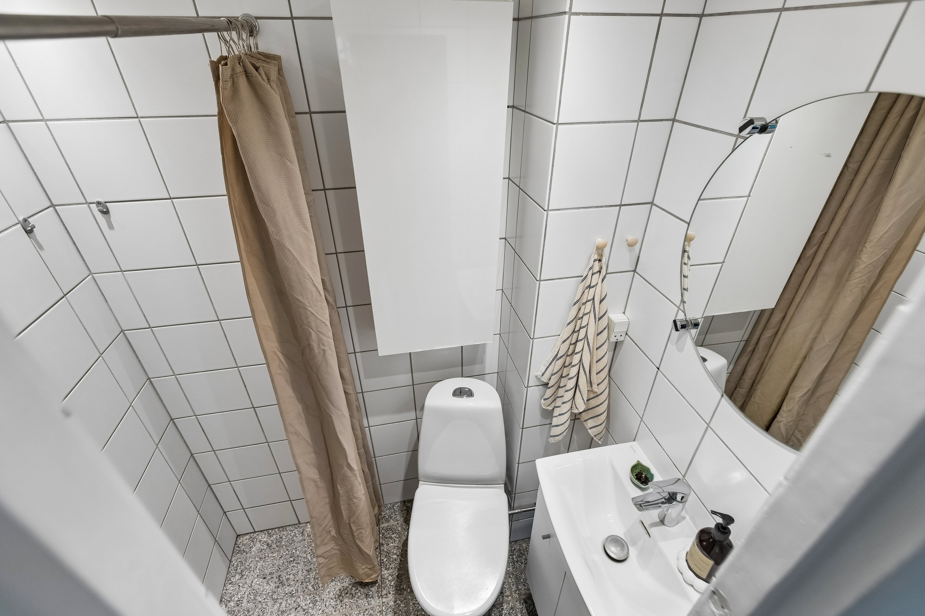 Fremhævet badeværelse billede i fuldskærmstilstand. Billede af Bremensgade 35, 1. tv., 2300 København S