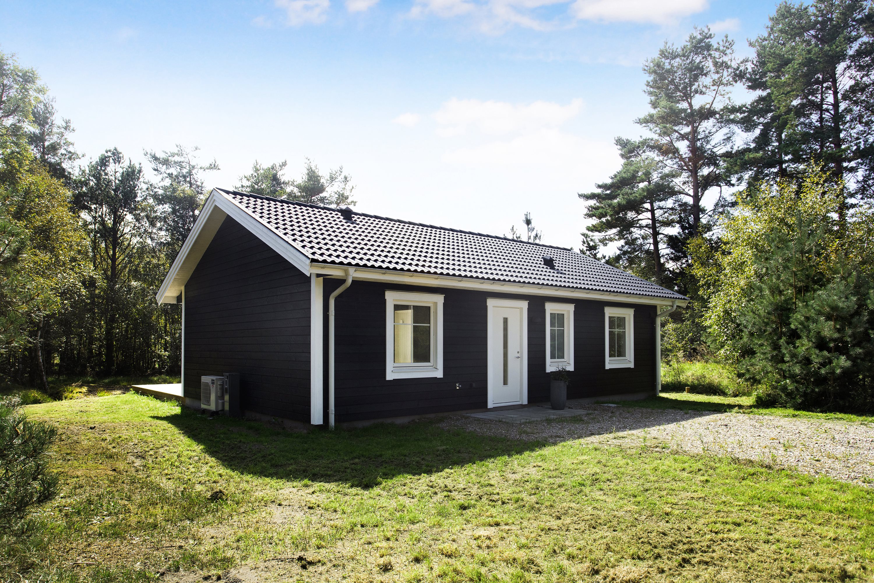 Fremhævet ejendommen billede i fuldskærmstilstand. Billede af Banstensvejen 84, Nordmarken, 9940 Læsø