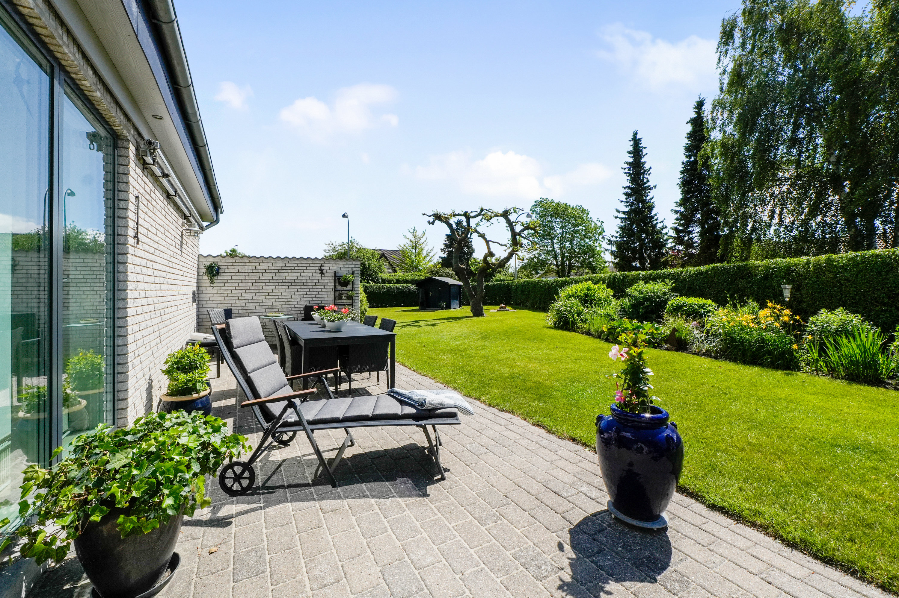 Fremhævet terrasse billede i fuldskærmstilstand. Billede af Søstjernevej 38, 2650 Hvidovre