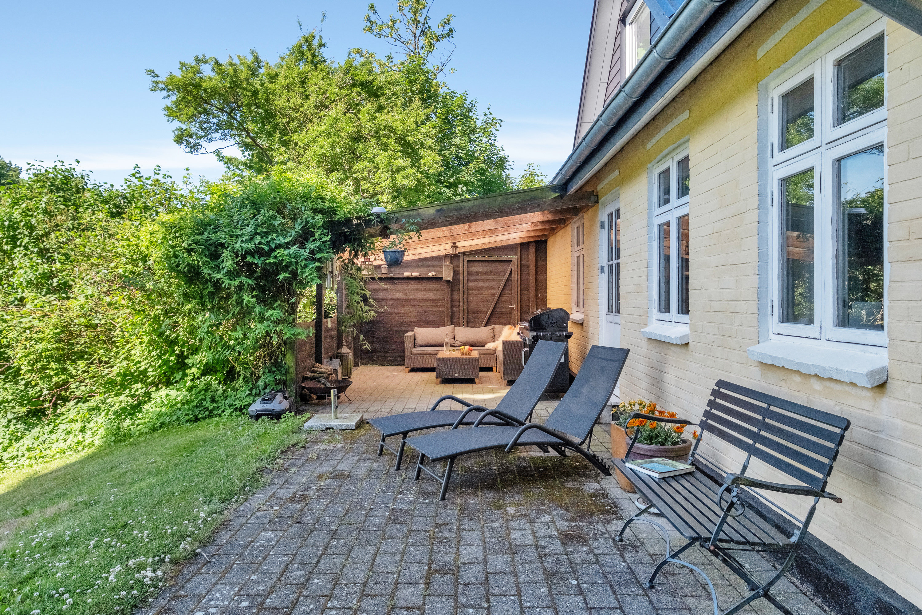 Fremhævet terrasse billede i fuldskærmstilstand. Billede af Balshøje 5, Balle, 8530 Hjortshøj