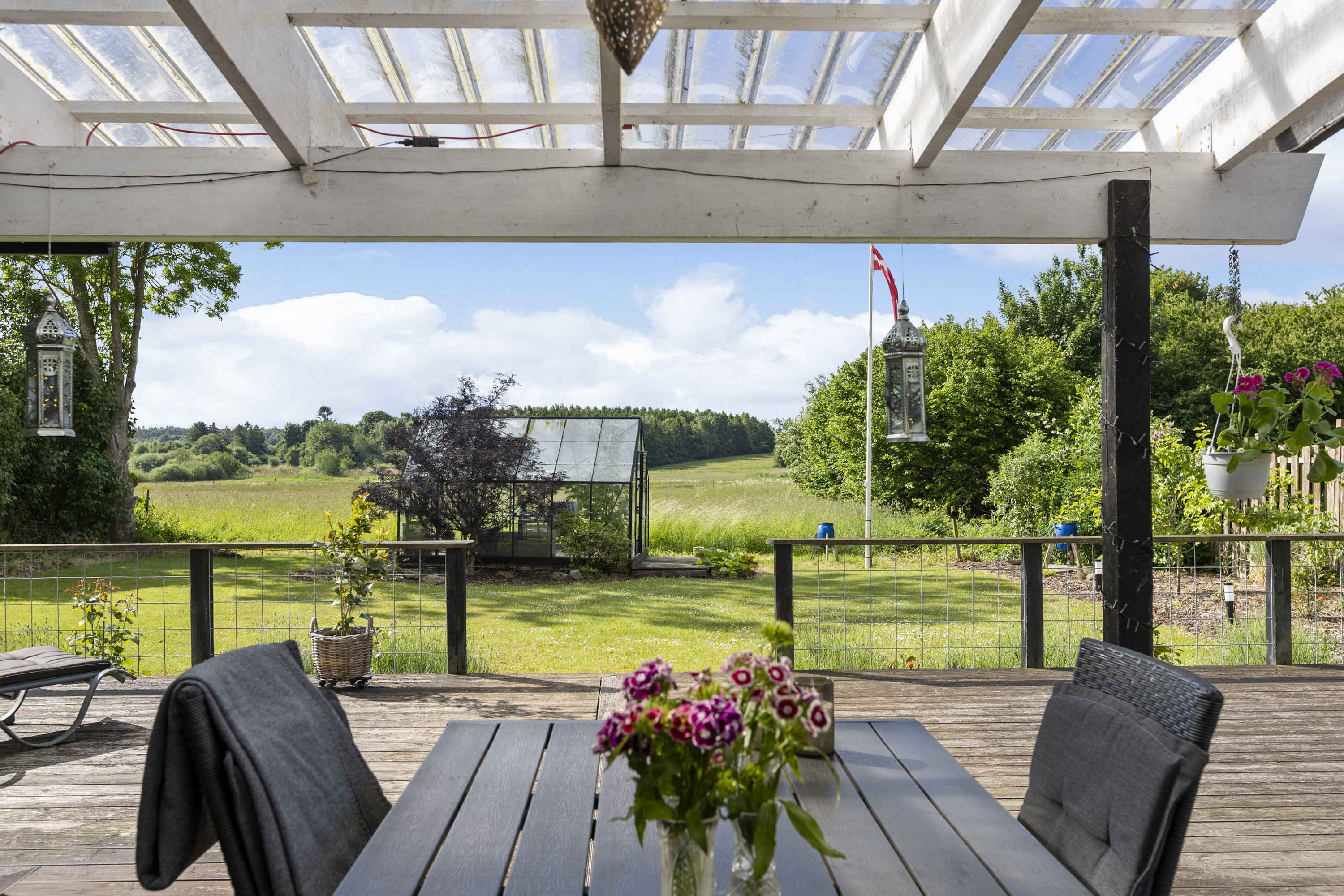 Fremhævet terrasse billede i fuldskærmstilstand. Billede af Kyringevej 49, Kyringe, 4100 Ringsted