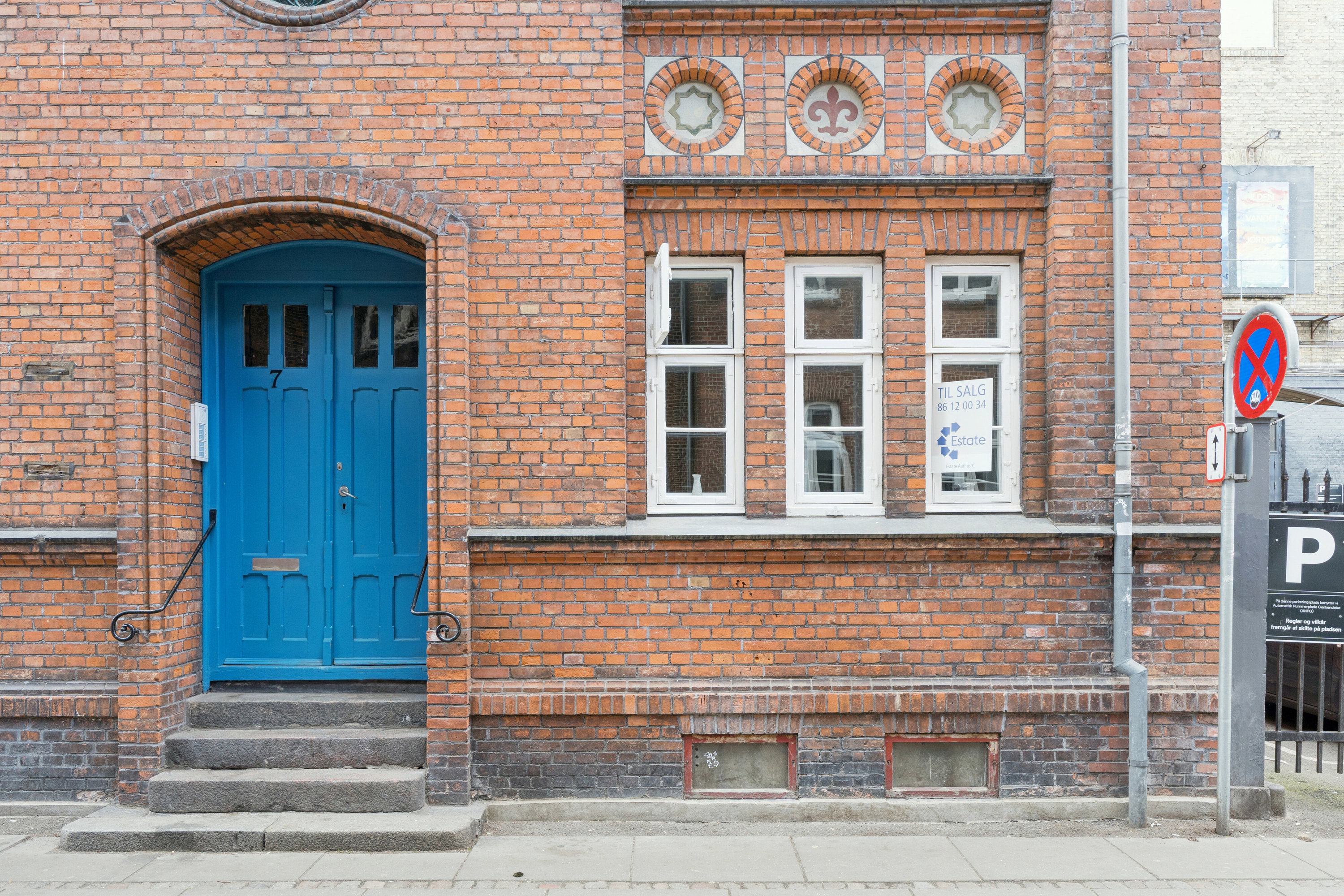 Fremhævet facade billede i fuldskærmstilstand. Billede af Paradisgade 7, st. th., 8000 Aarhus C