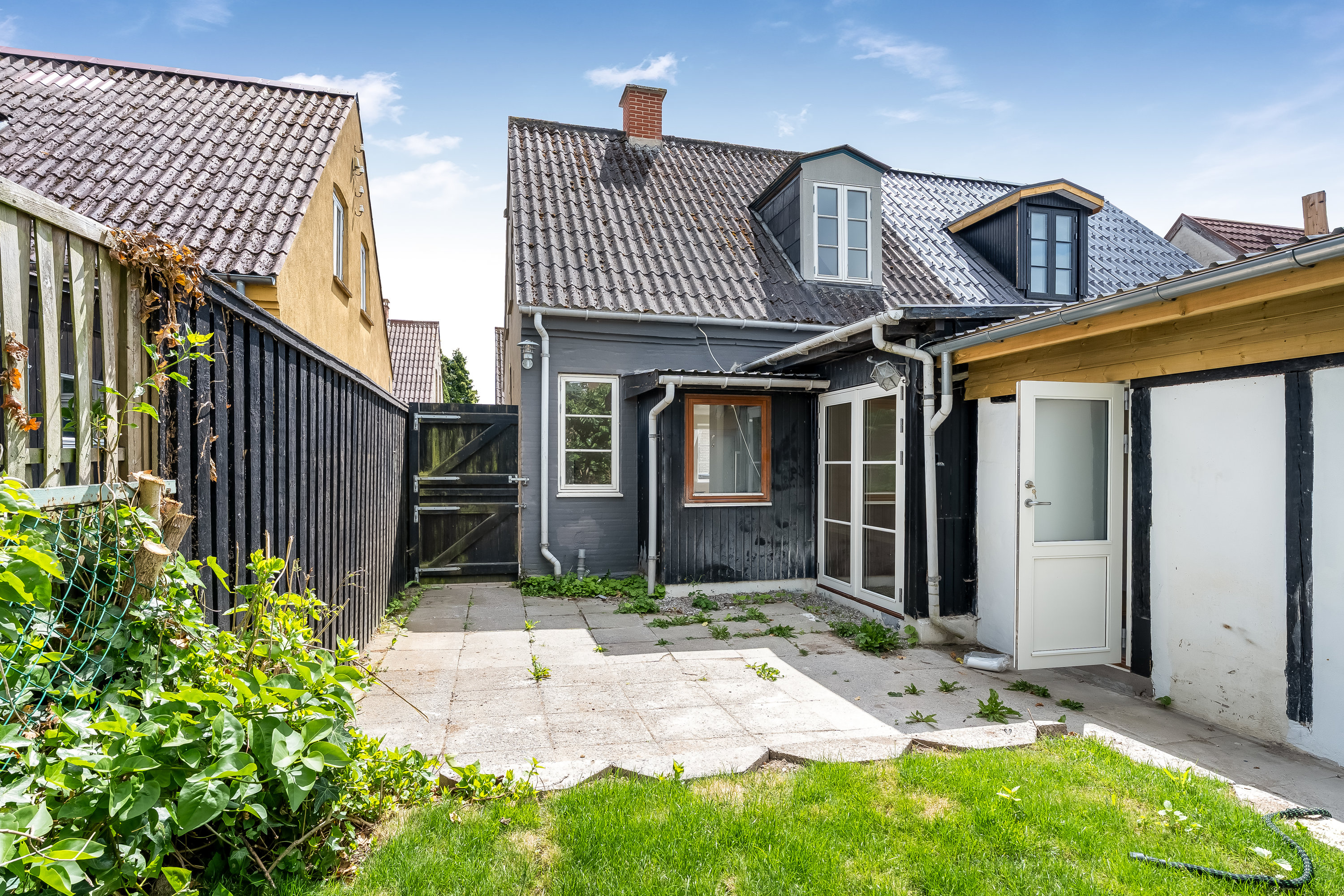 Fremhævet have billede i fuldskærmstilstand. Billede af Kirsebærvej 18, 4800 Nykøbing F