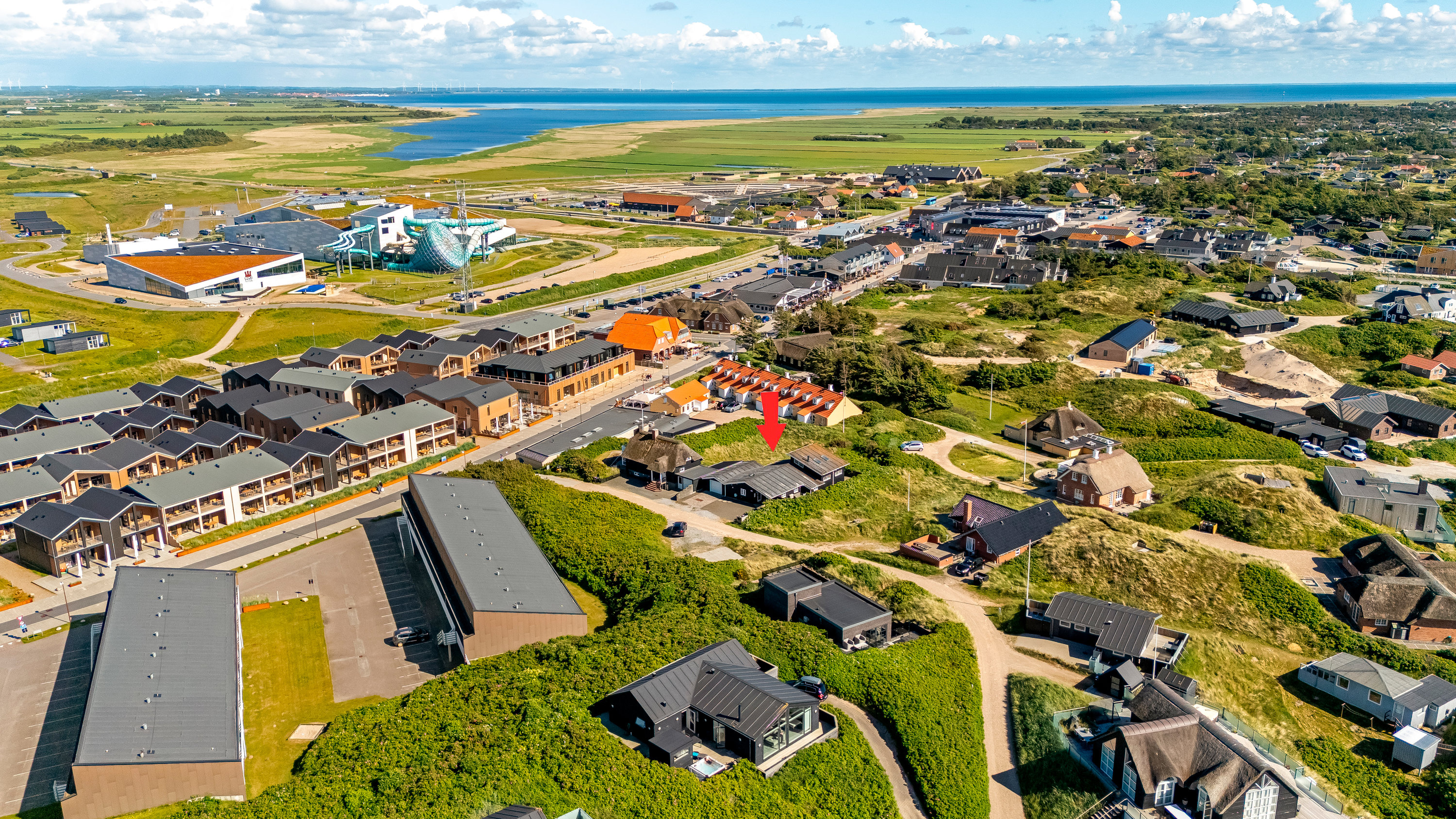 Fremhævet luftfoto billede i fuldskærmstilstand. Billede af Lodbergsvej 163, Søndervig, 6950 Ringkøbing