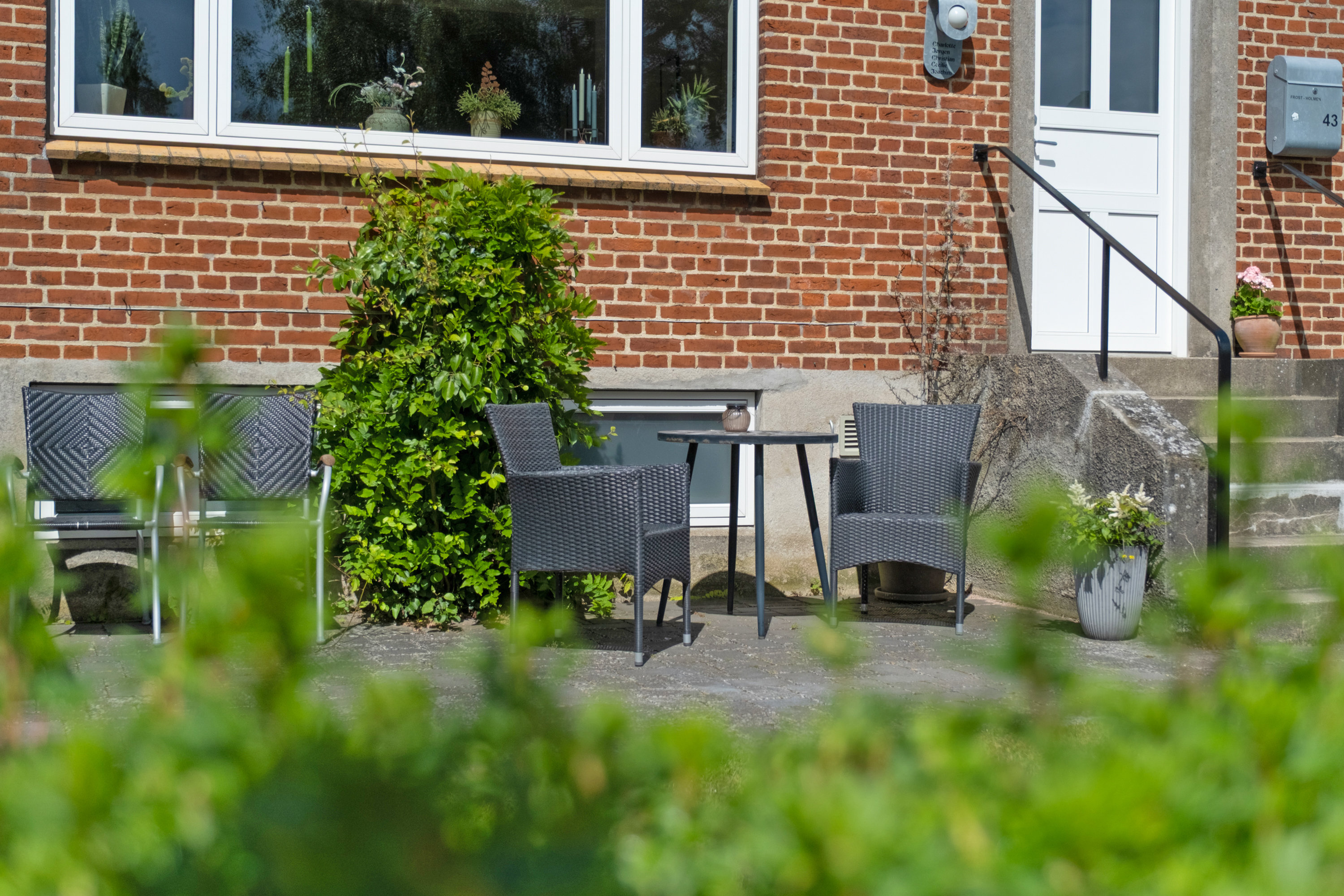 Fremhævet terrasse billede i fuldskærmstilstand. Billede af Rosenvænget 43, 5500 Middelfart