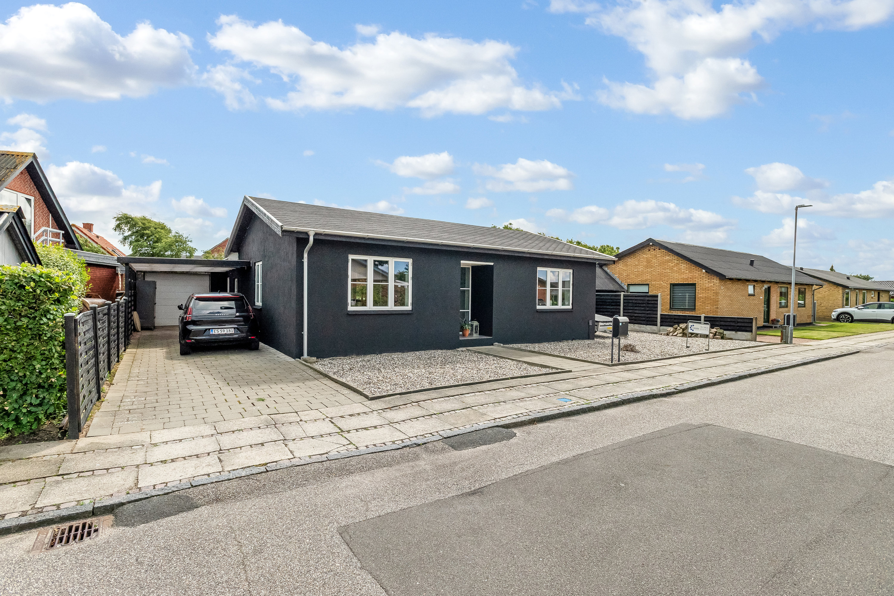 Villa: Ejendommen på Stenshøj 3, 6950 Ringkøbing