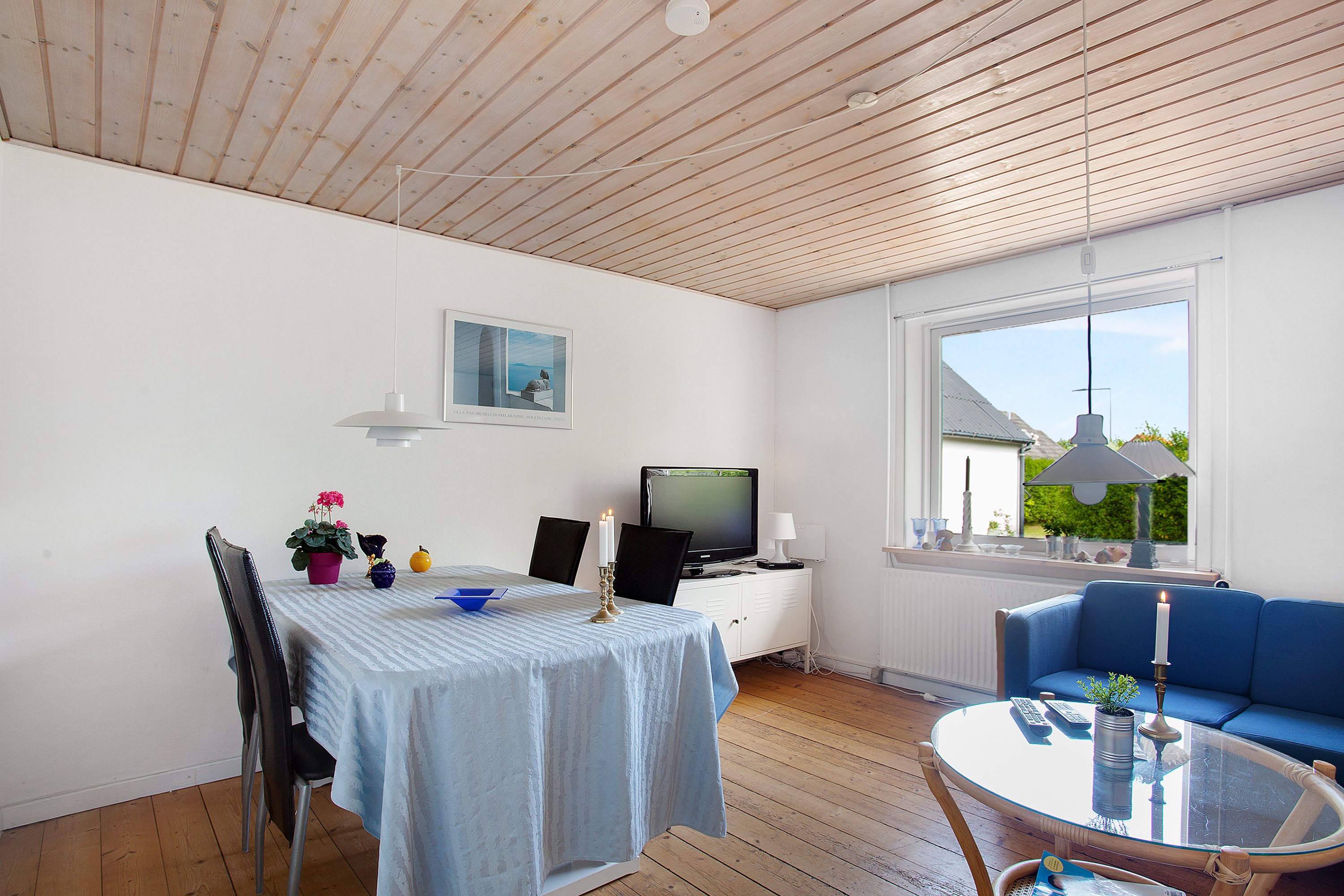 Fremhævet stue billede i fuldskærmstilstand. Billede af Plantagevej 8, Vesterø Havn, 9940 Læsø