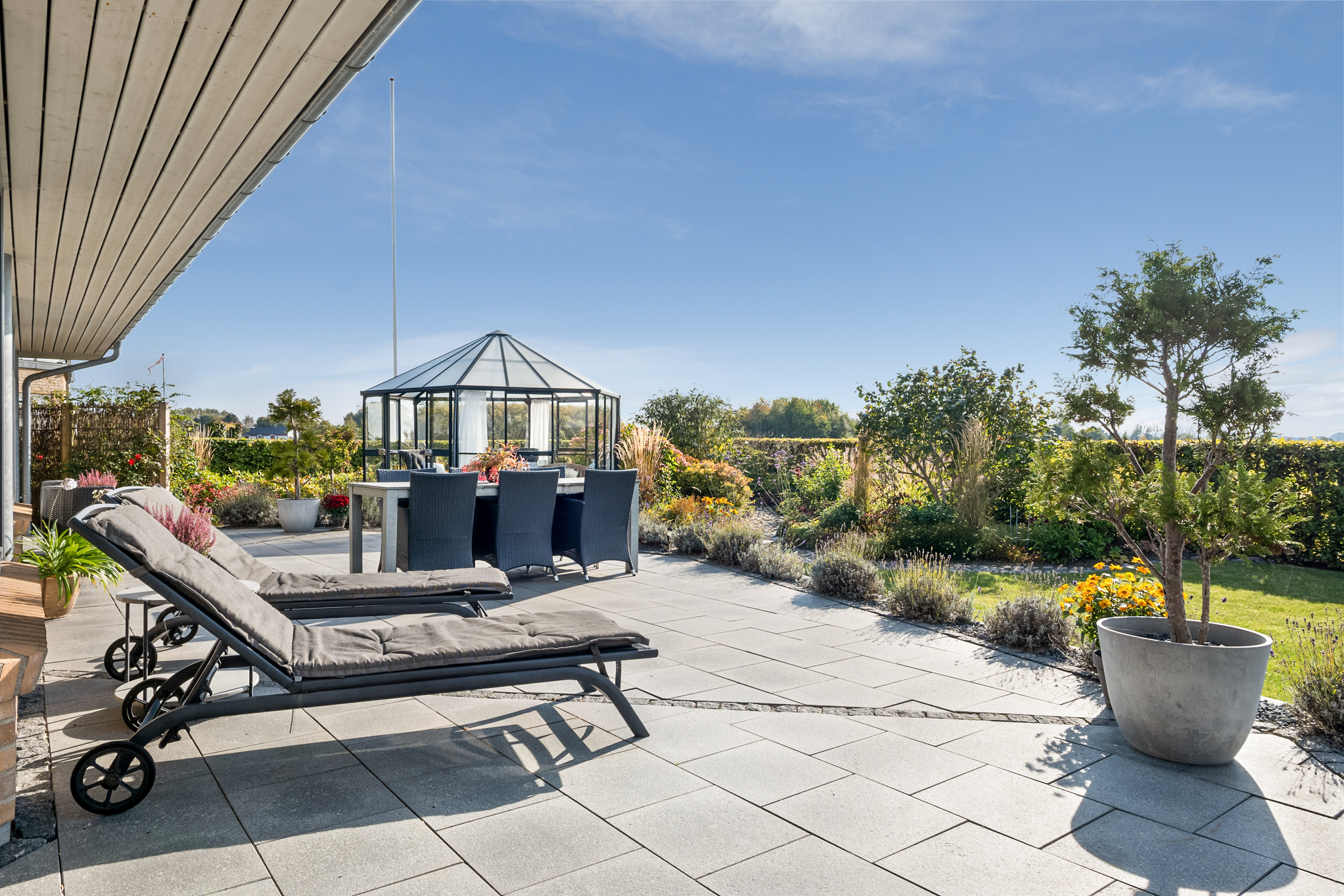 Miniaturebillede 2: terrasse. Billede af Rømøvænget 9, 5500 Middelfart
