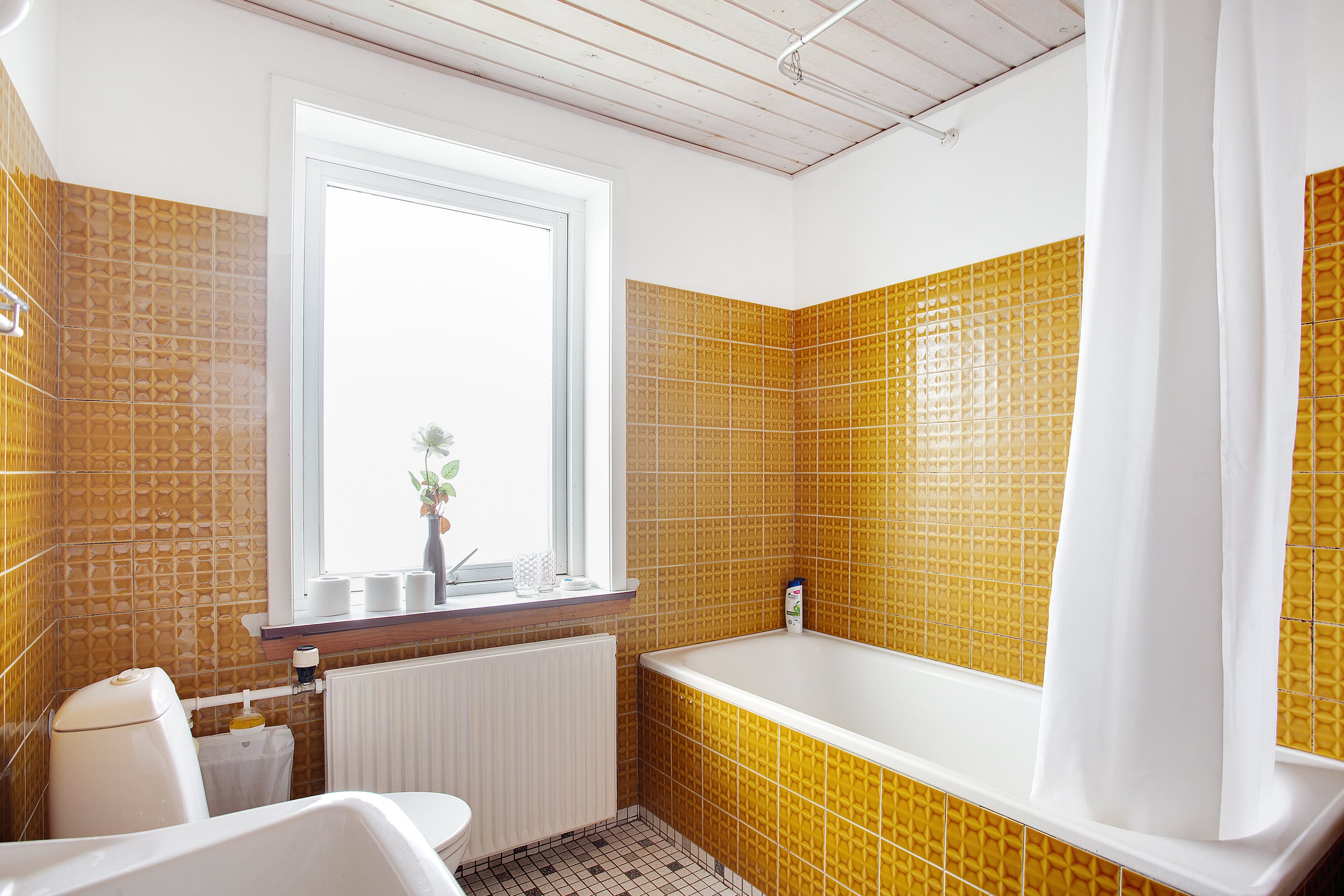 Fremhævet badeværelse billede i fuldskærmstilstand. Billede af Plantagevej 8, Vesterø Havn, 9940 Læsø