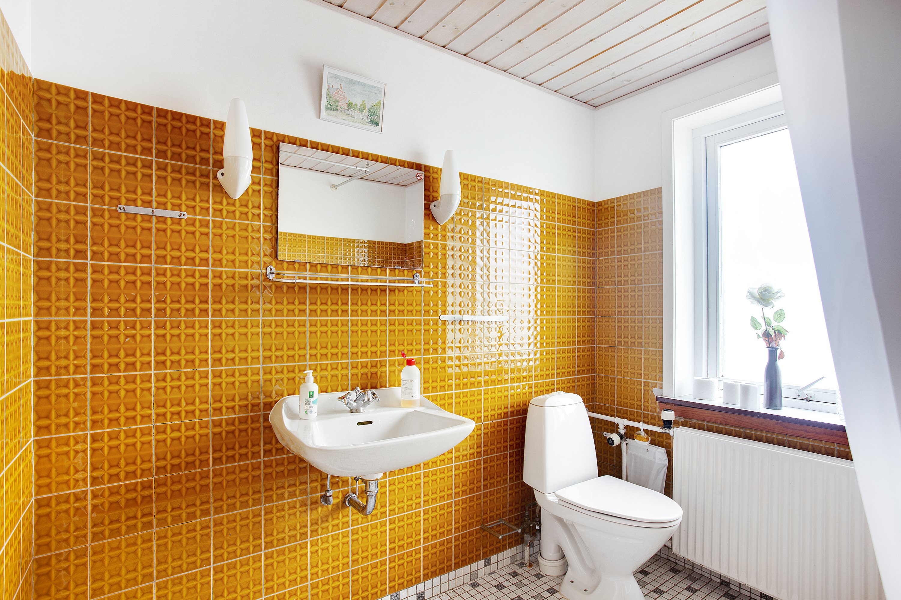 Fremhævet badeværelse billede i fuldskærmstilstand. Billede af Plantagevej 8, Vesterø Havn, 9940 Læsø