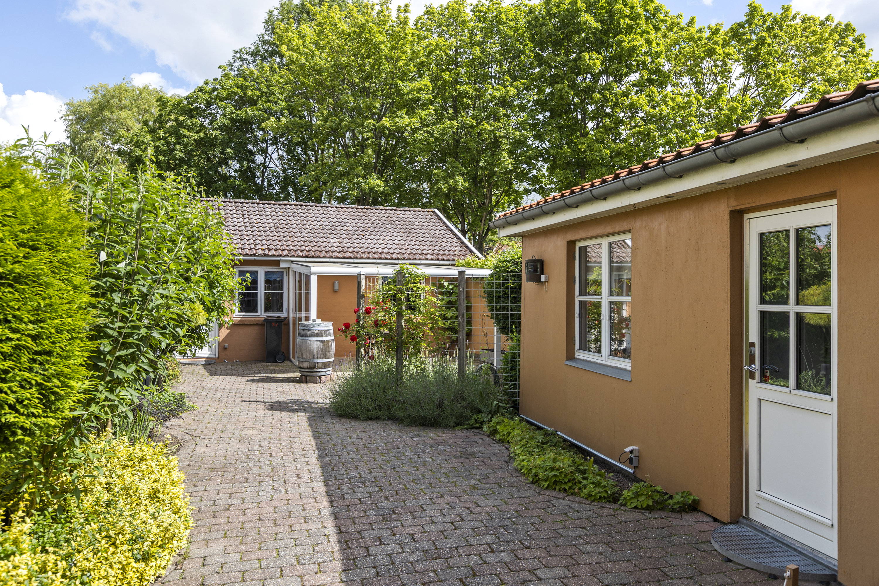 Miniaturebillede 2: gårdmiljø. Billede af Slotsgade 37, 4200 Slagelse