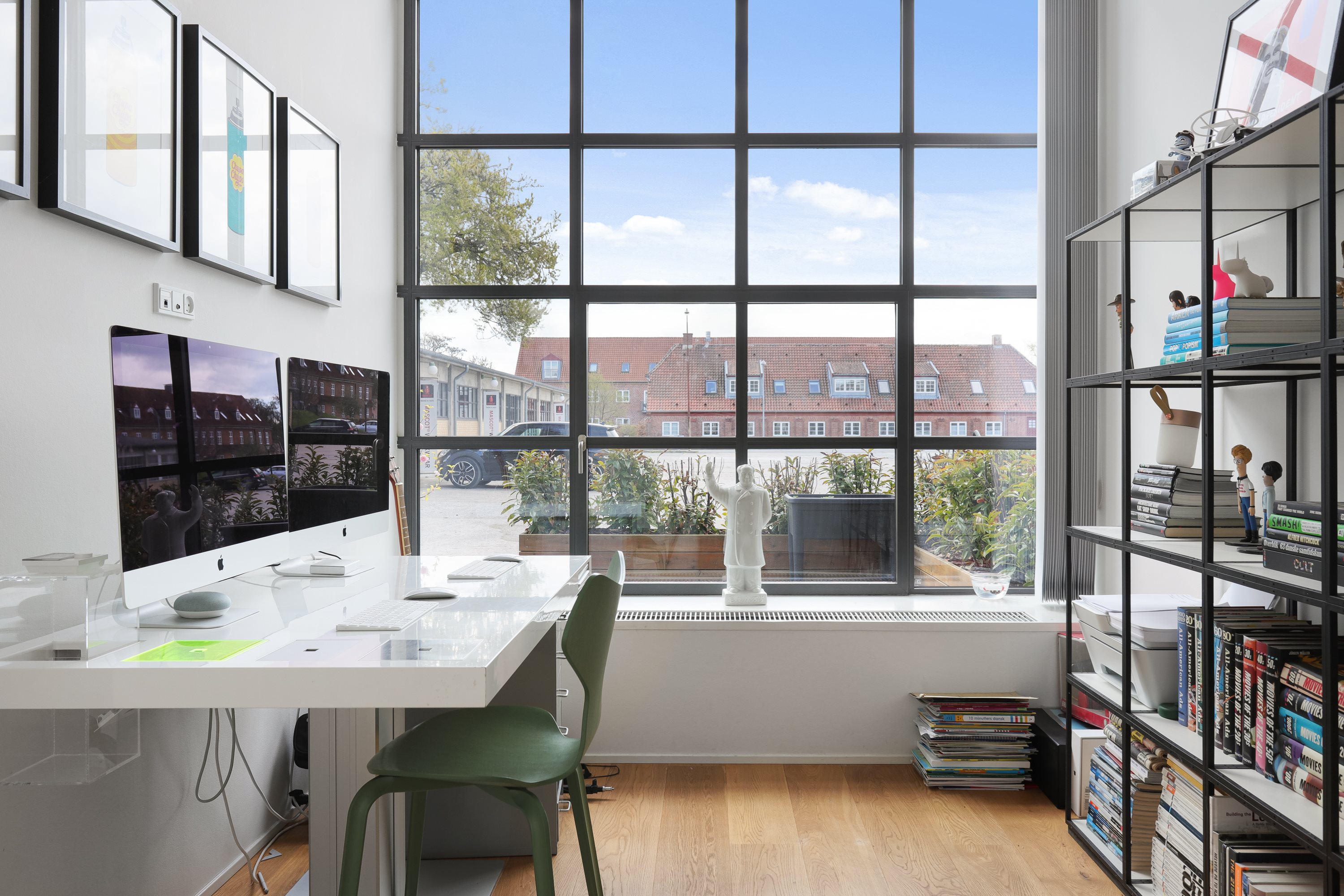 Fremhævet andet billede i fuldskærmstilstand. Billede af Filmbyen 8A, 2650 Hvidovre