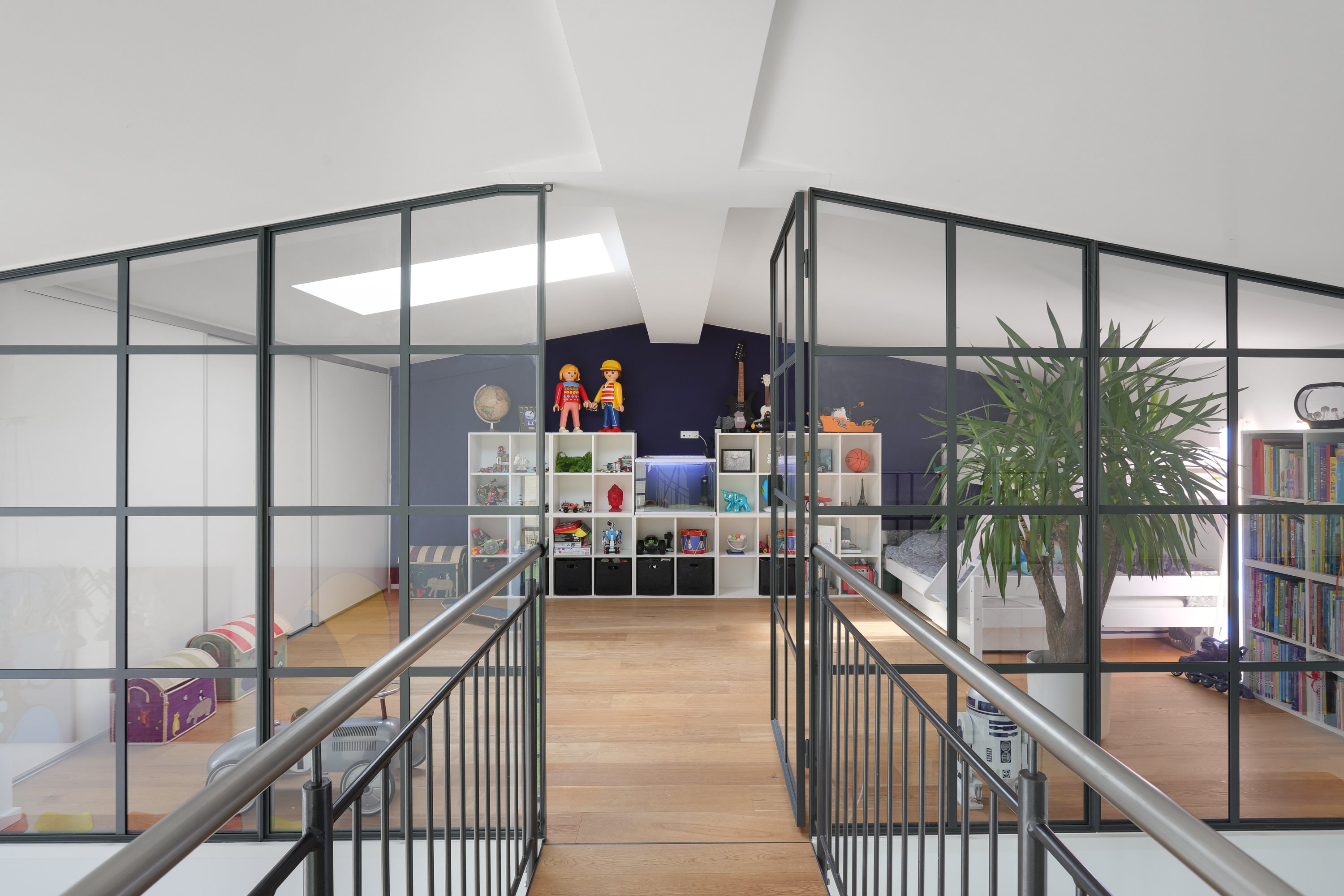 Fremhævet andet billede i fuldskærmstilstand. Billede af Filmbyen 8A, 2650 Hvidovre